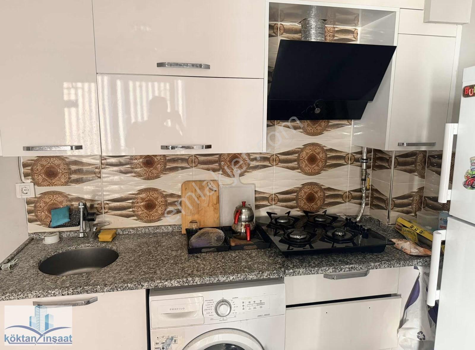 Muradiyede Ful Eşyalı Uygun Fiyata Kiralık 1+1 Ara Kat Daire - Görsel 4
