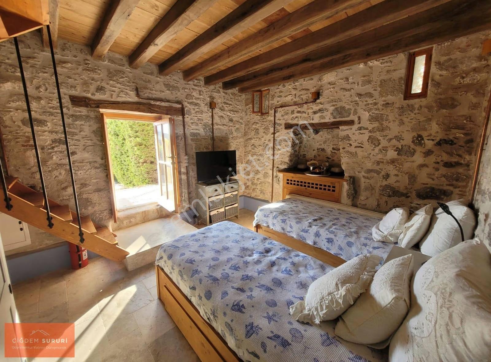 Bodrum Yeniköy Orijinal Kayıtlı 220 Yıllık Taş Ev - Görsel 2