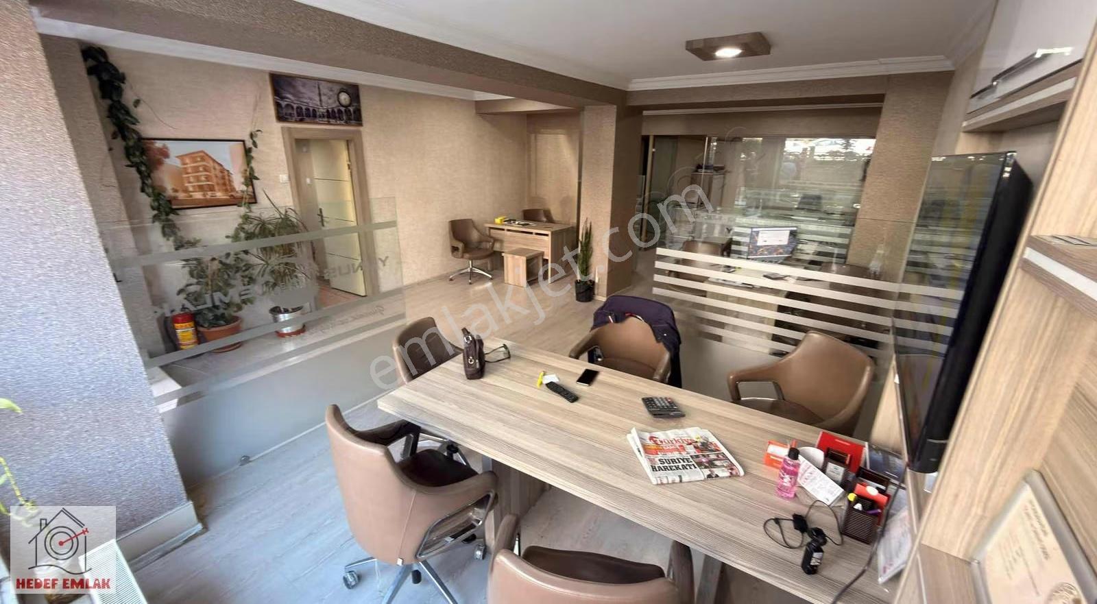 Hedef Emlaktan Ordu Bulvarı Üzeri Kiracılı Satılık Dükkan - Görsel 8