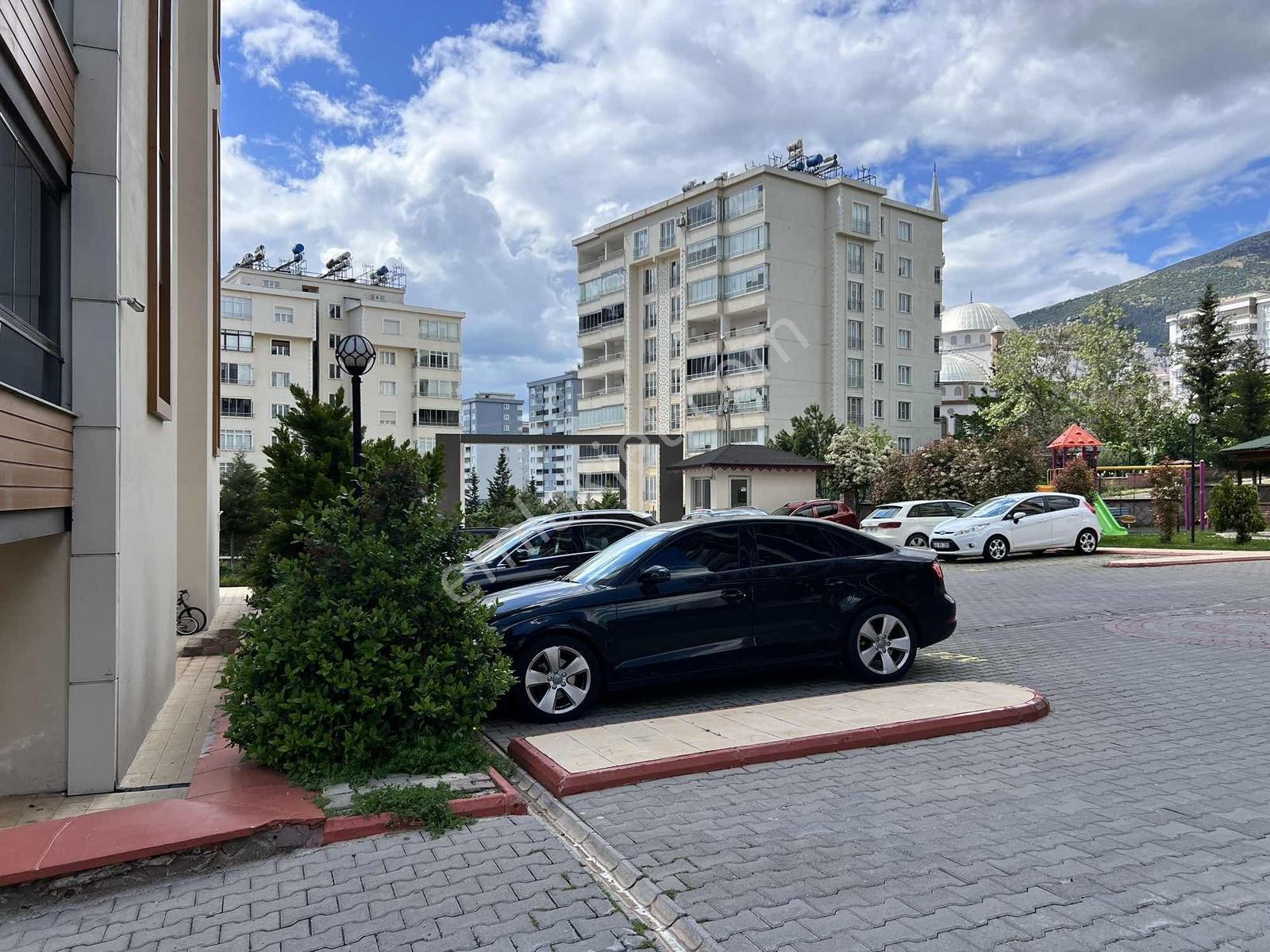 Haydarbey Atlas Konutlarında Lüks Kiralık 4+1 Daire - Görsel 9