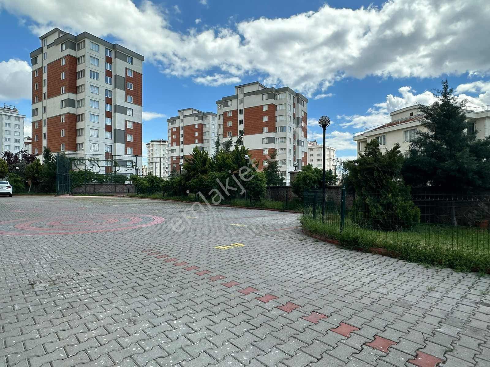 Haydarbey Atlas Konutlarında Lüks Kiralık 4+1 Daire - Görsel 26