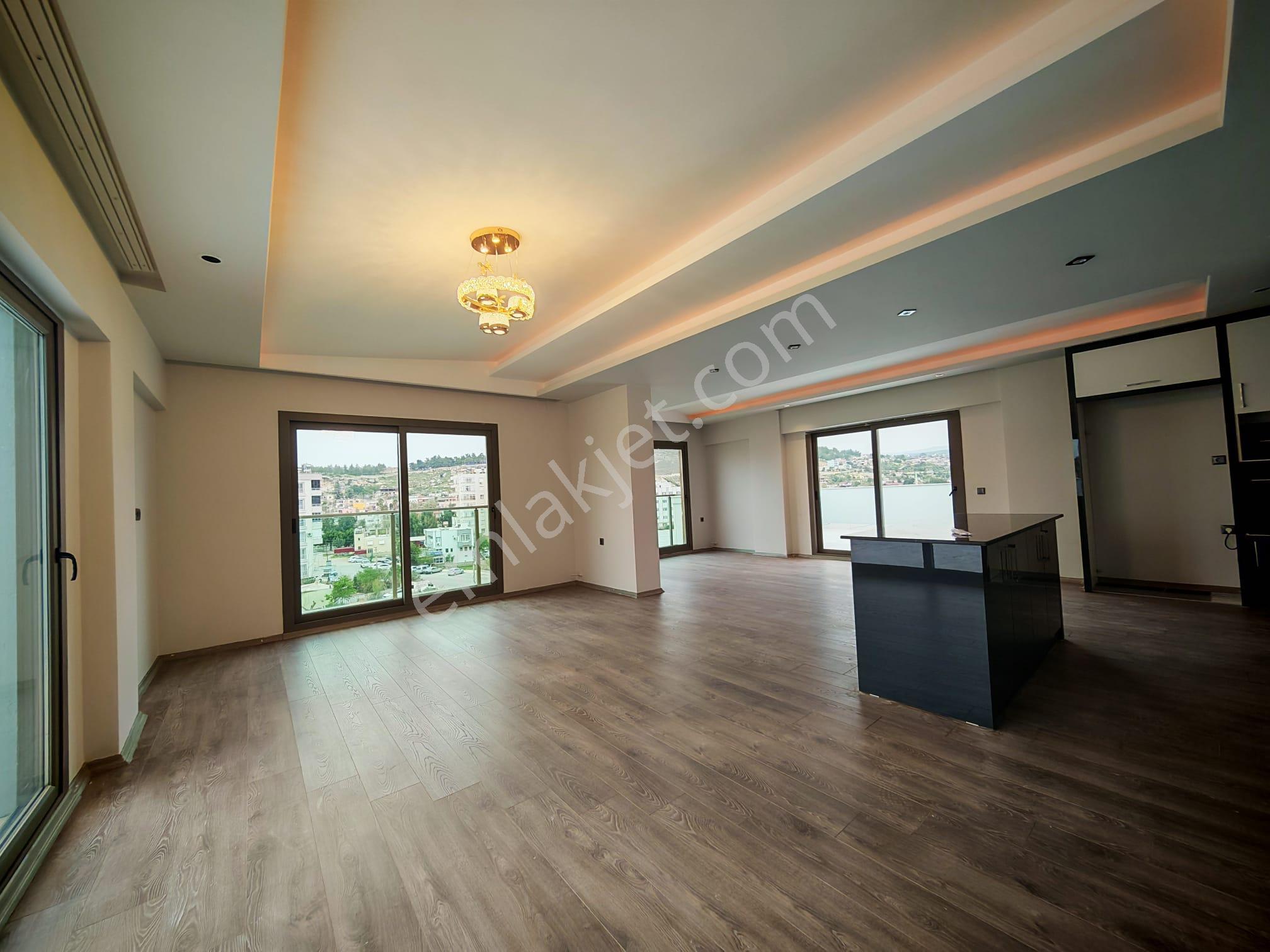 Silifke Merkezde Satılık 4+1 Dubleks Daire, Nehir Manzaralı - Görsel 15