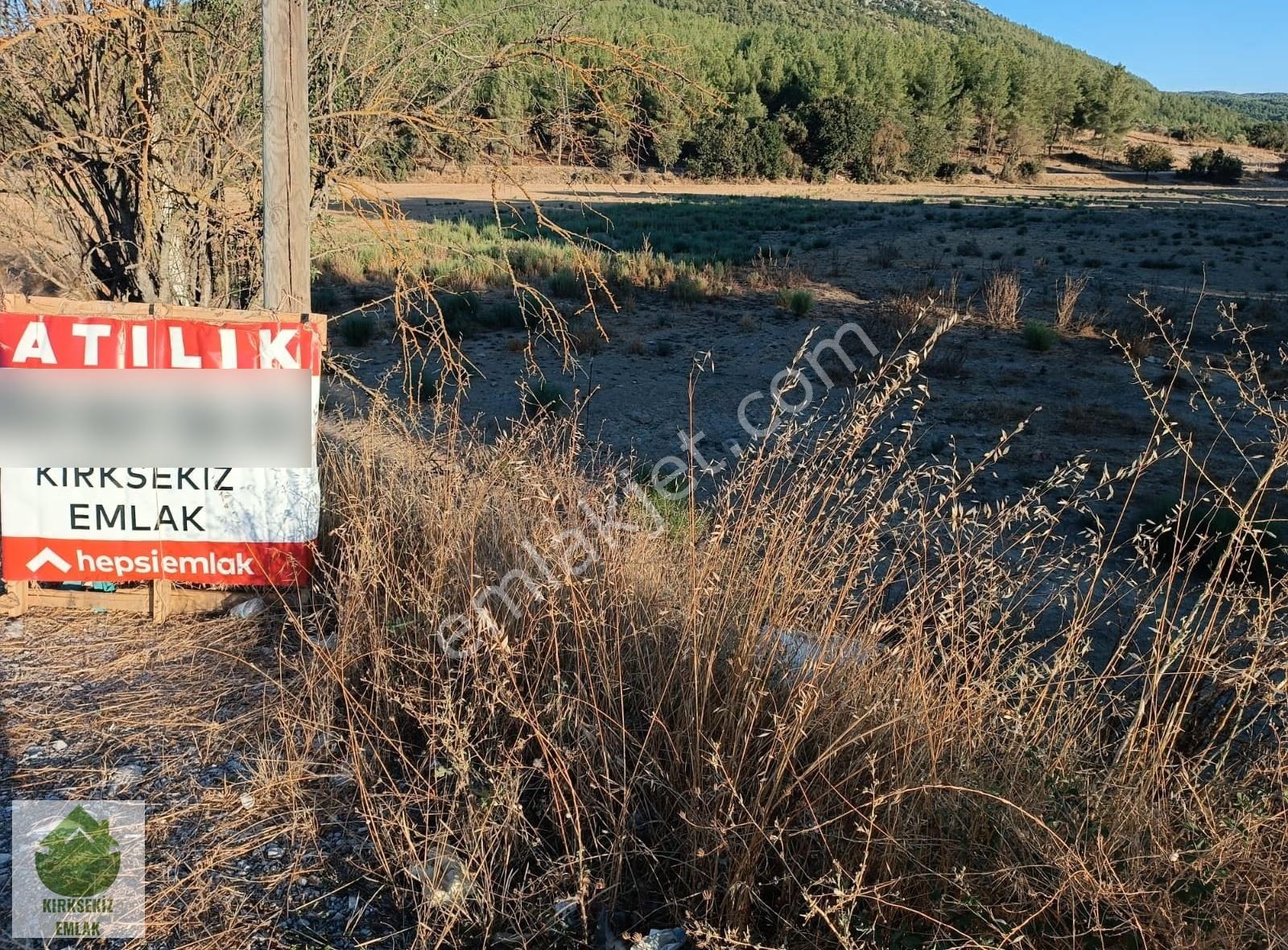 Muğla Menteşe Karabağlarda 444m² Yatırımlık Tarla...