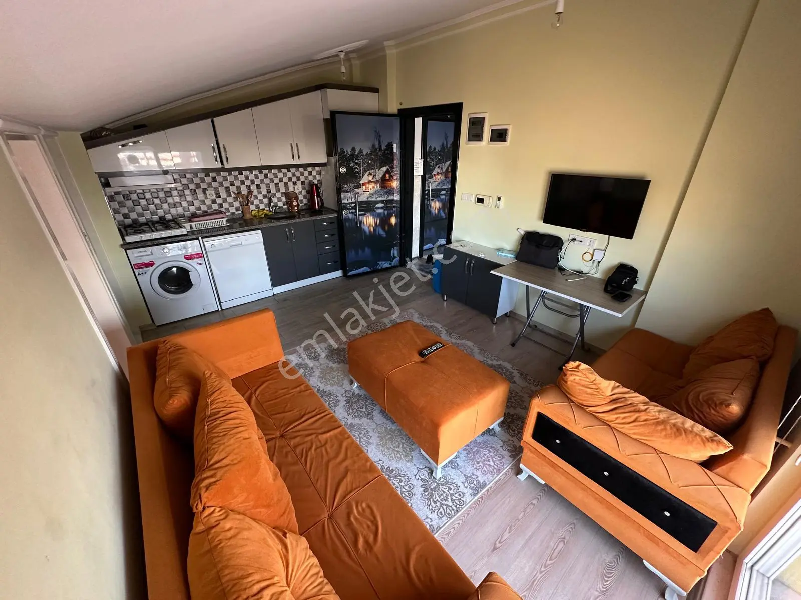 Antalya Kepez Kültürde Kiralık Eşyalı 1+1 Çatı Katı Daire No.20366