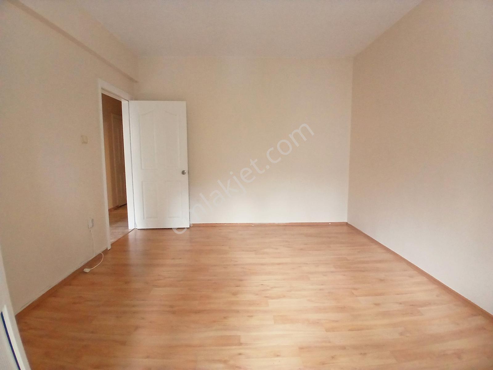 Kozyatağı Merkezde Kiralık 3+1 Daire - Görsel 7
