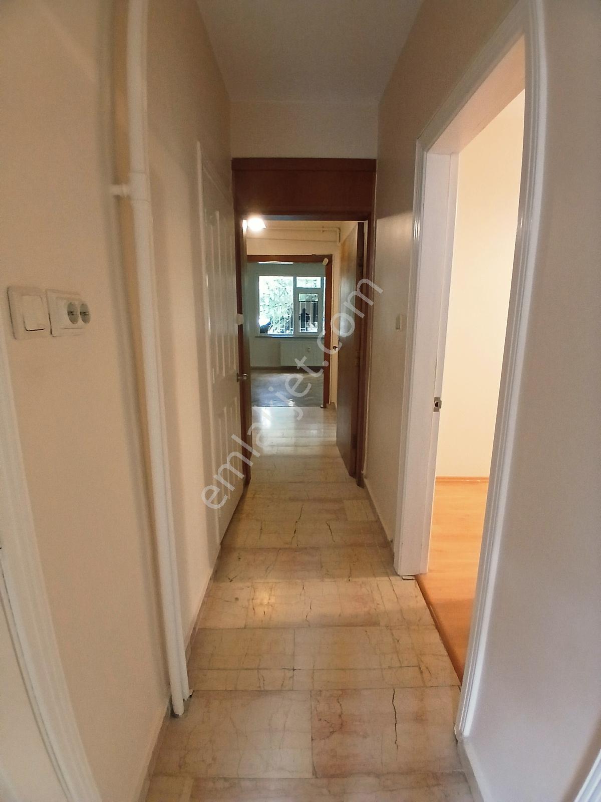 Kozyatağı Merkezde Kiralık 3+1 Daire - Görsel 24