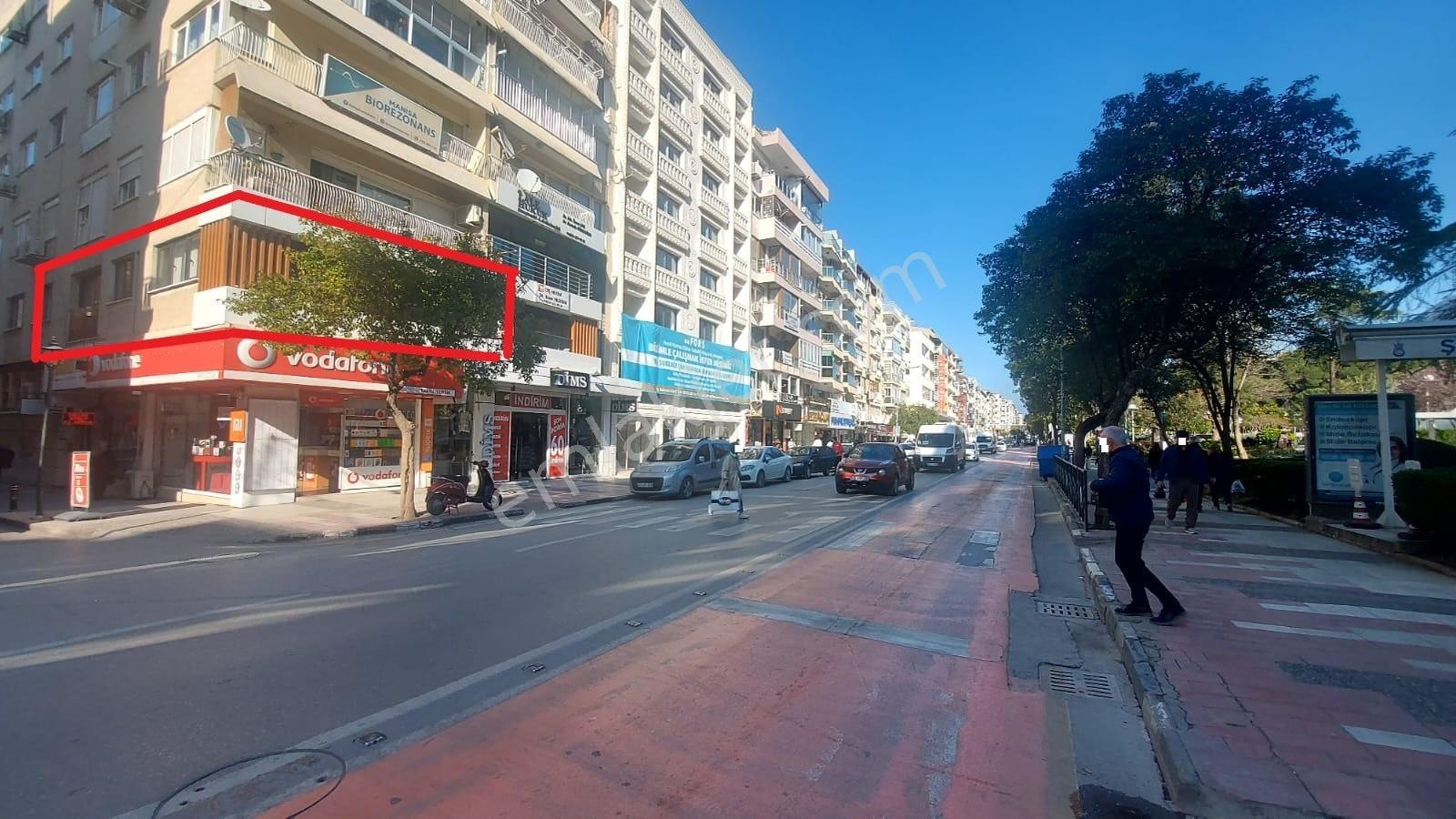 Manisa Ulupark Köşesi Satılık Cadde Üzeri 2+1 İşyeri & Ofis - Görsel 20