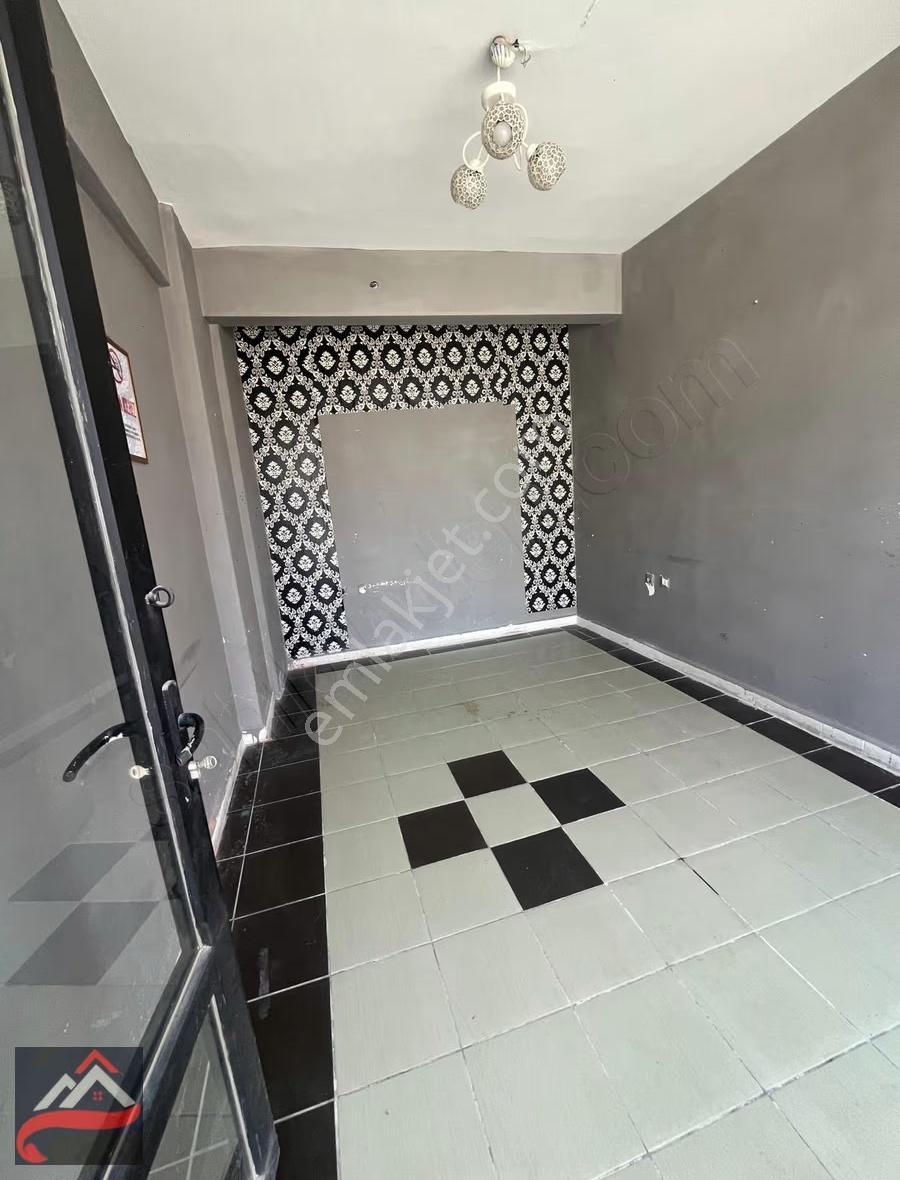 Deniz Yiğit'ten Meydan Mahallesinde Kiralık Dükkan/işyeri - Görsel 5