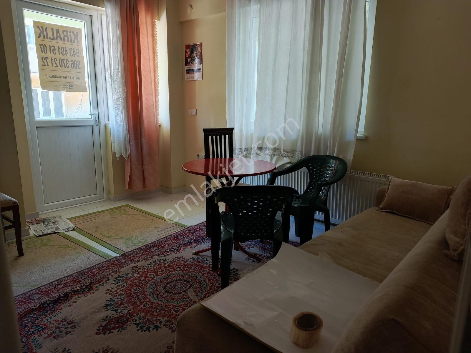 Barbaros Mahallesi Eşyalı Kiralık Daire Geniş Balkonlu - Görsel 6