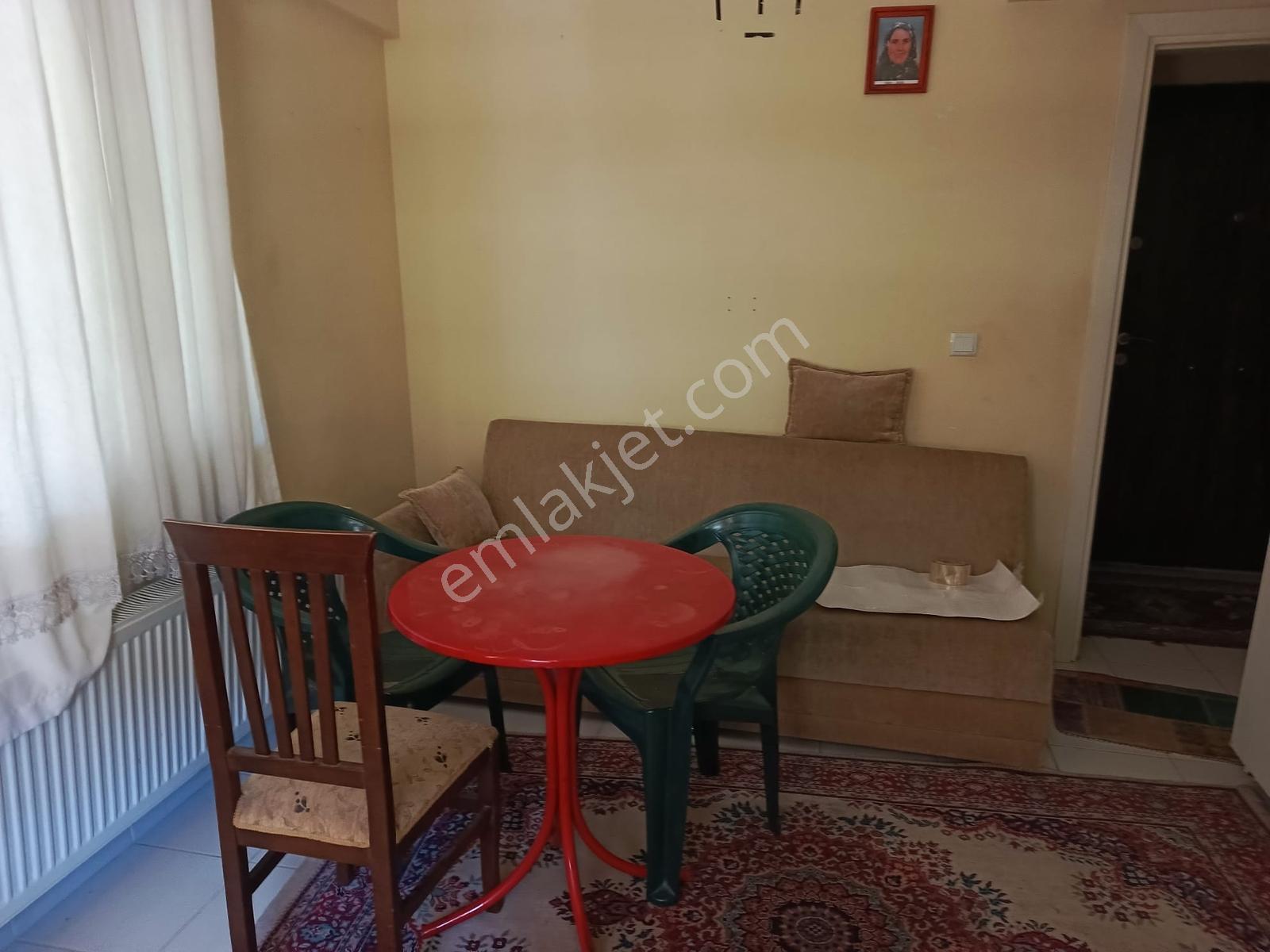 Barbaros Mahallesi Eşyalı Kiralık Daire Geniş Balkonlu - Görsel 7