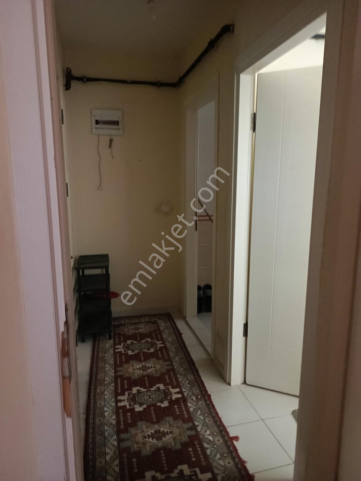 Barbaros Mahallesi Eşyalı Kiralık Daire Geniş Balkonlu - Görsel 4