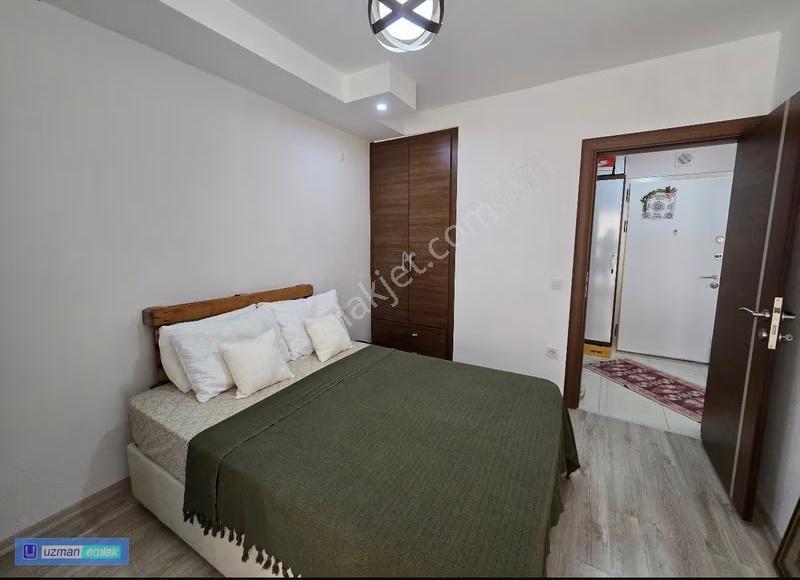 Şehir Merkezinde Eşyalı Harika Daire - Görsel 17
