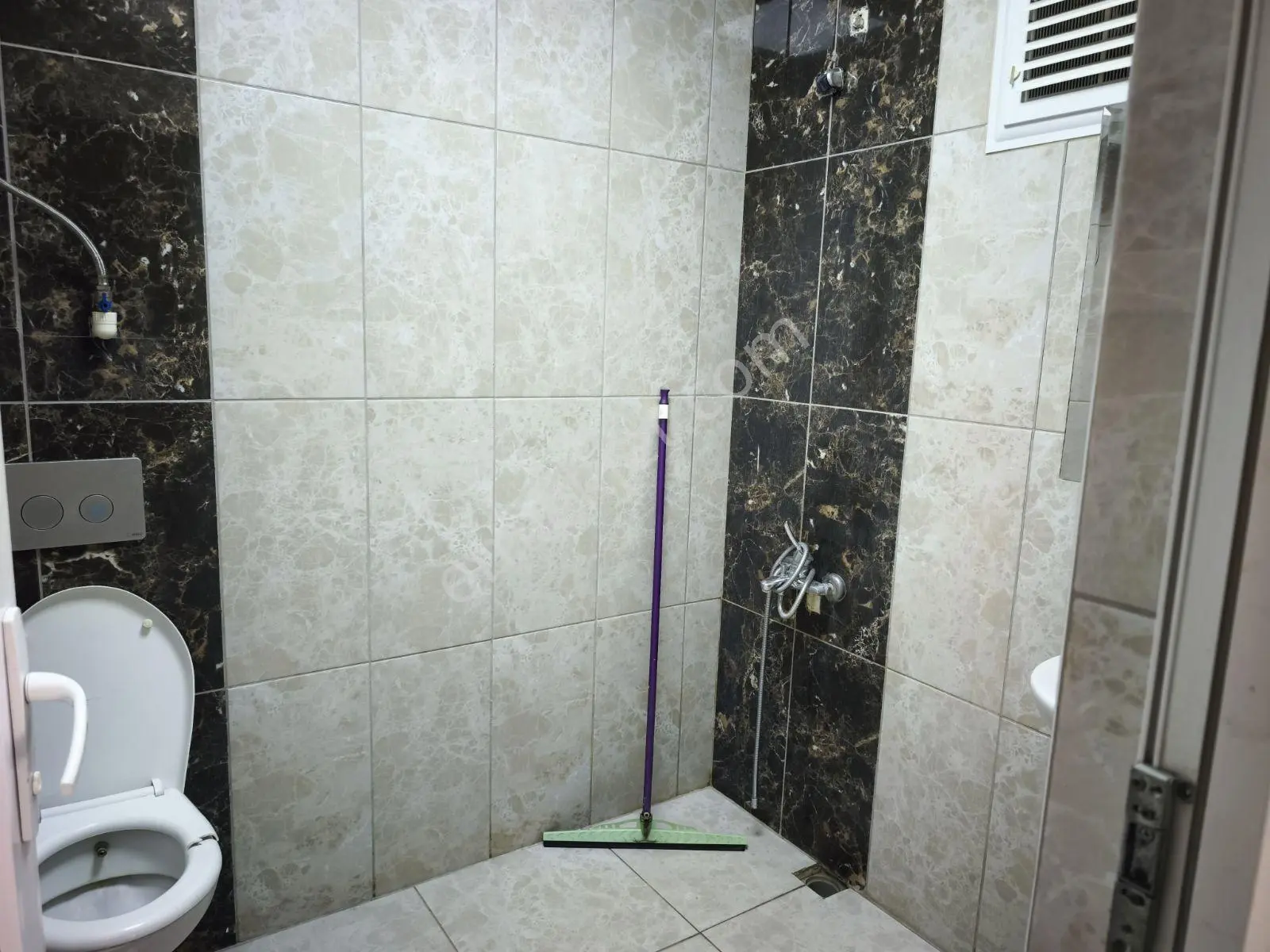 İsmail Yıldırım Emlaktan Çarşıda Müze Arkası 1+1 Eşyalı Kiralık - Görsel 5