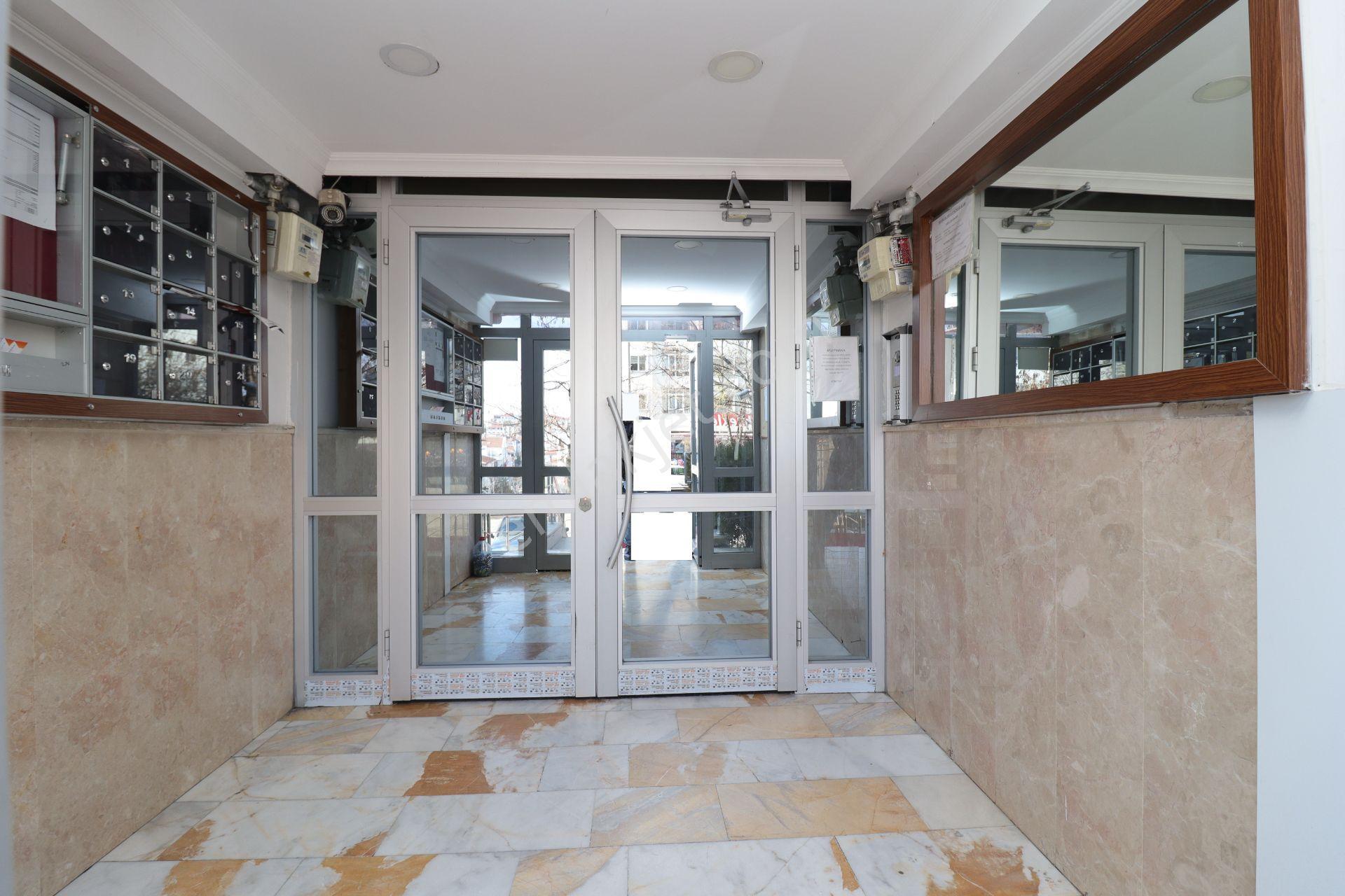 Akif'ten Atakent Banka Bloklarında 2+1 D/b Cephe Kiralık Daire - Görsel 33