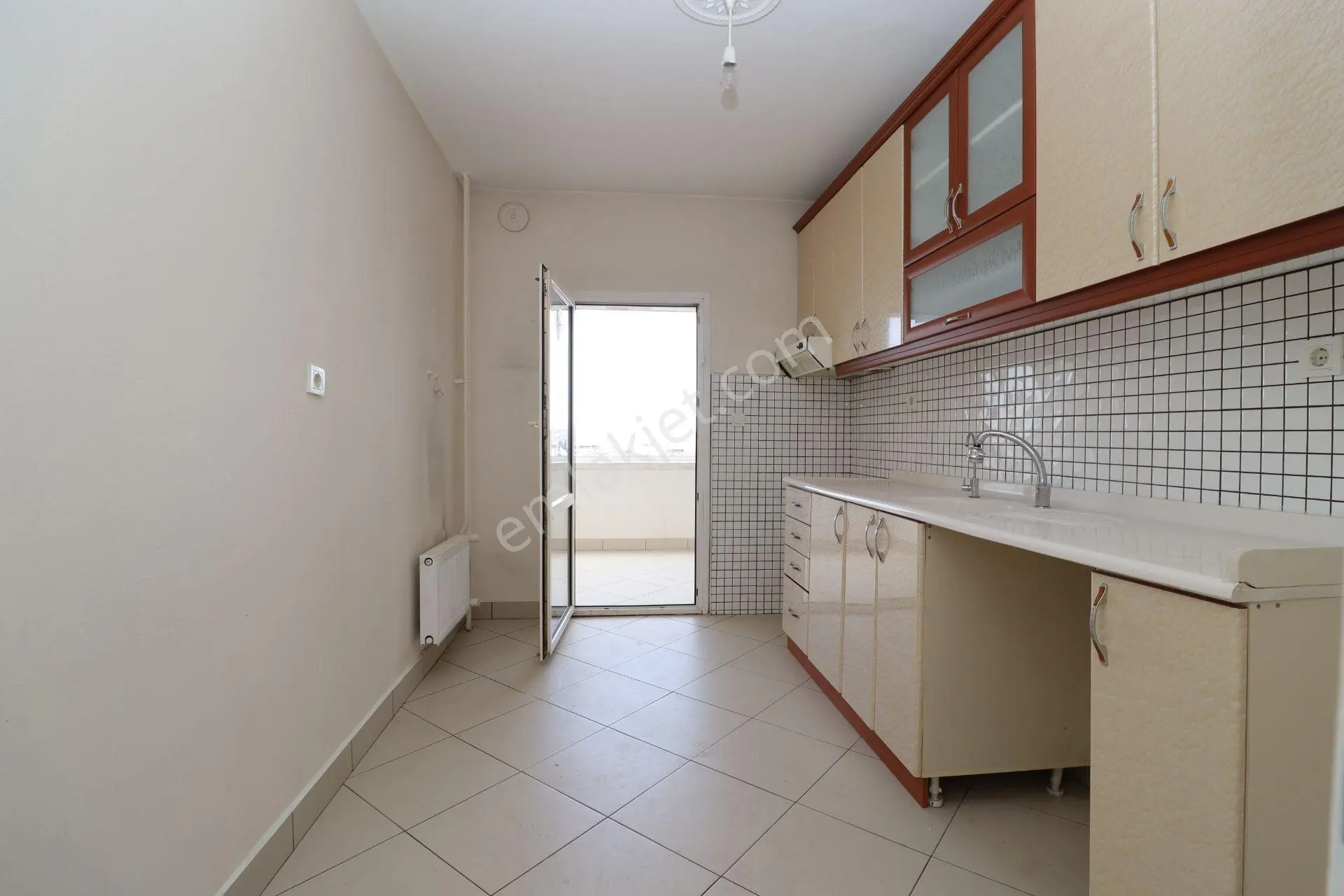 Akif'ten Atakent Banka Bloklarında 2+1 D/b Cephe Kiralık Daire - Görsel 3