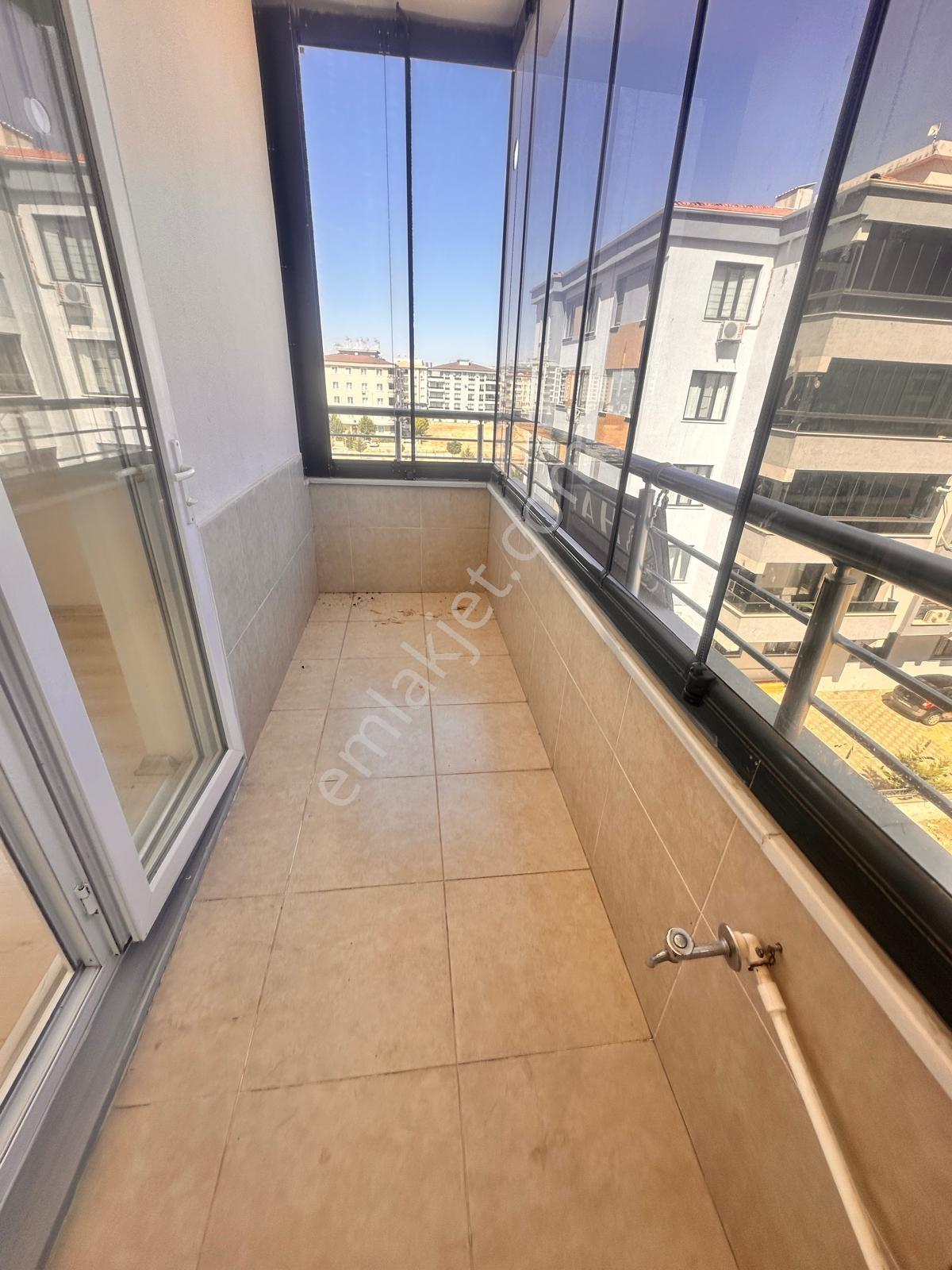 Hadi Gayrimenkulden Adliye Arkasında Kiralık 2+1 Eşyasız Daire - Görsel 5