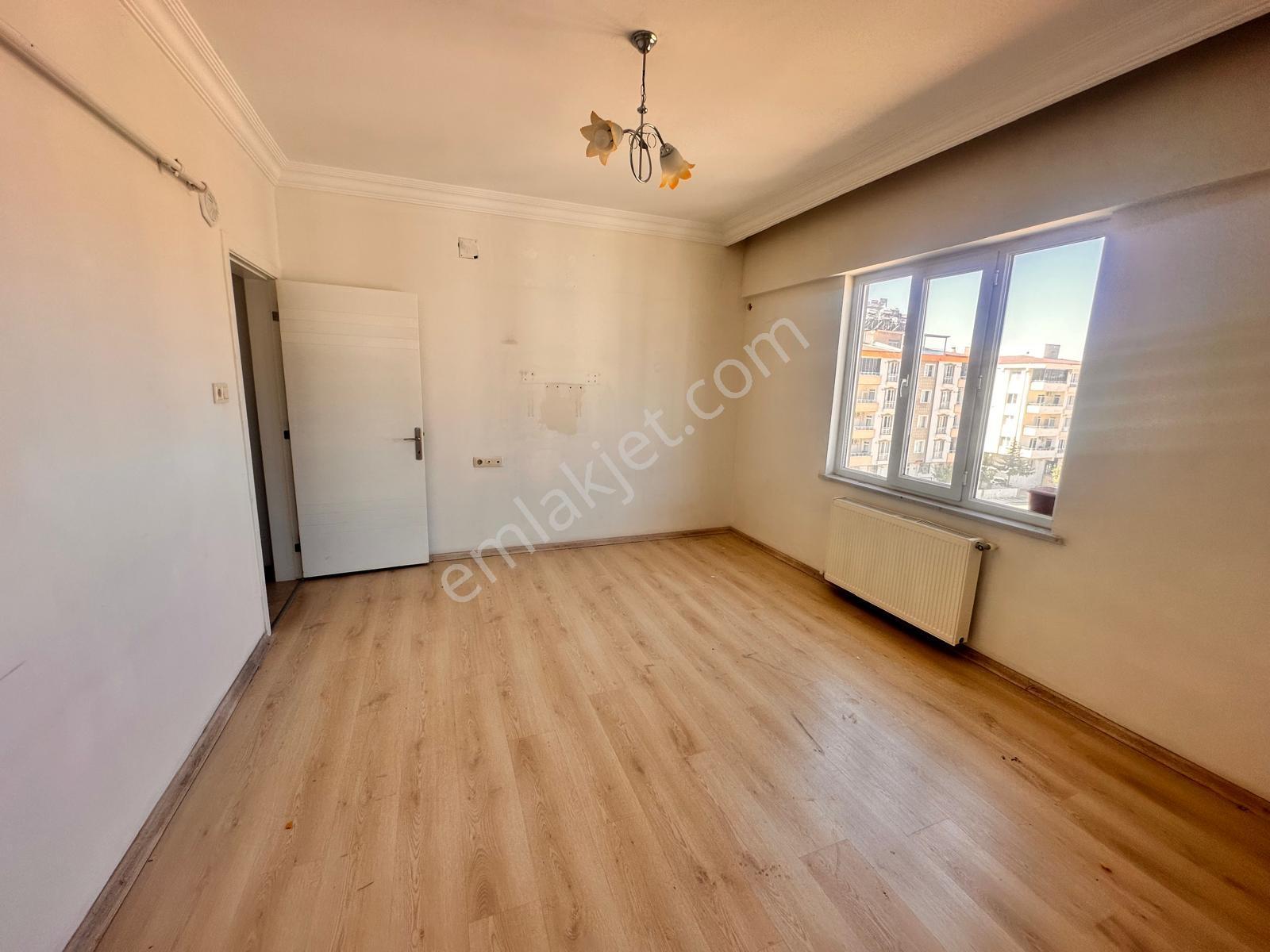 Hadi Gayrimenkulden Adliye Arkasında Kiralık 2+1 Eşyasız Daire - Görsel 16