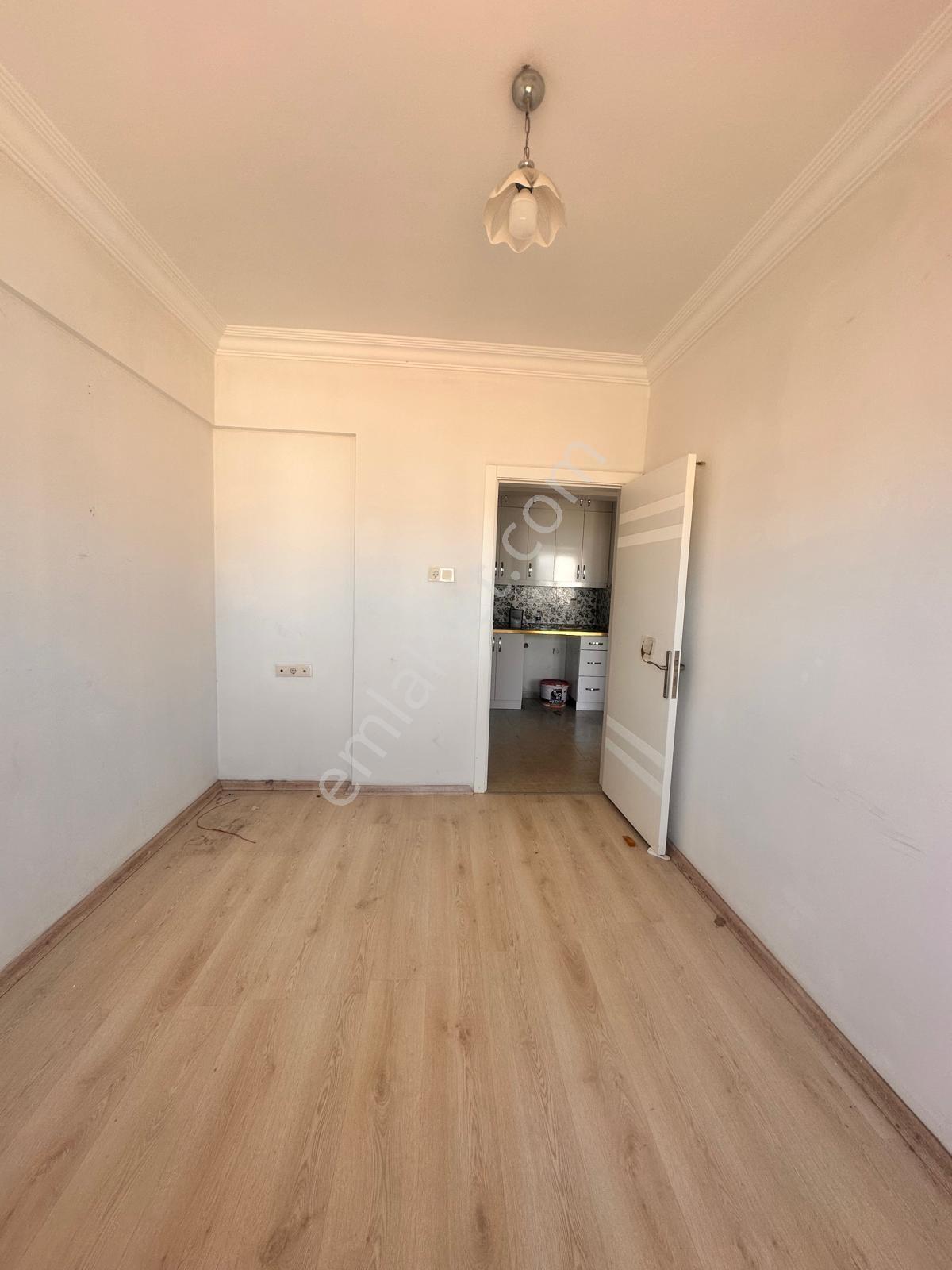Hadi Gayrimenkulden Adliye Arkasında Kiralık 2+1 Eşyasız Daire - Görsel 9