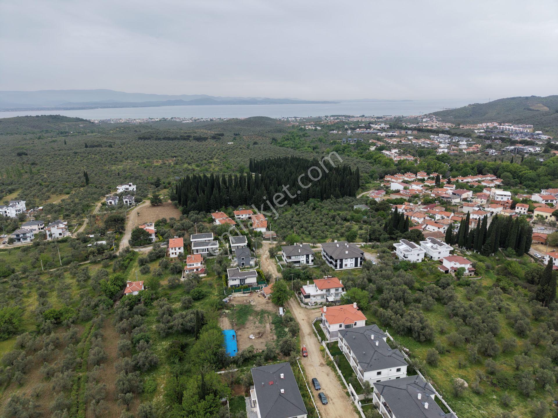 Mera Emlaktan Gürede Tam Müstakil 1 Villalık 350m2 İmarlı Arsa - Görsel 3