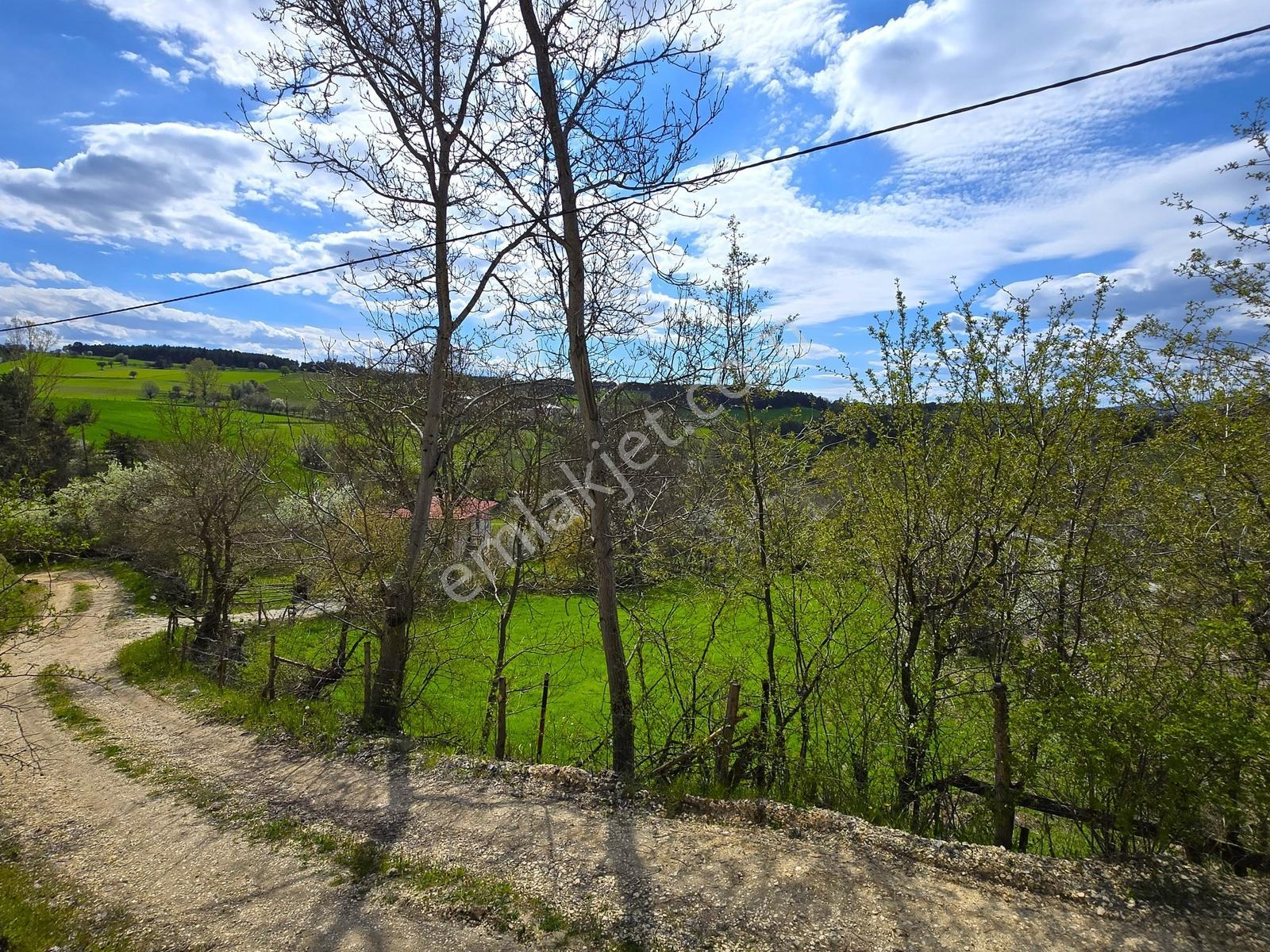 █ Garanti Emlak'tan - Merkeze 9 Km - 1.400 M² - İmarlı Arsa █ - Görsel 10