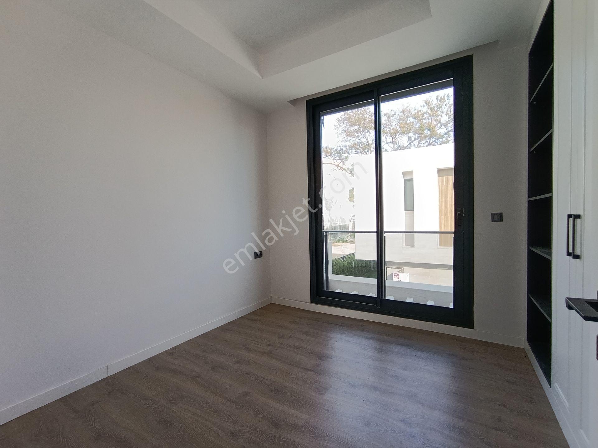 Kuşadası Karova'da - Görsel 28