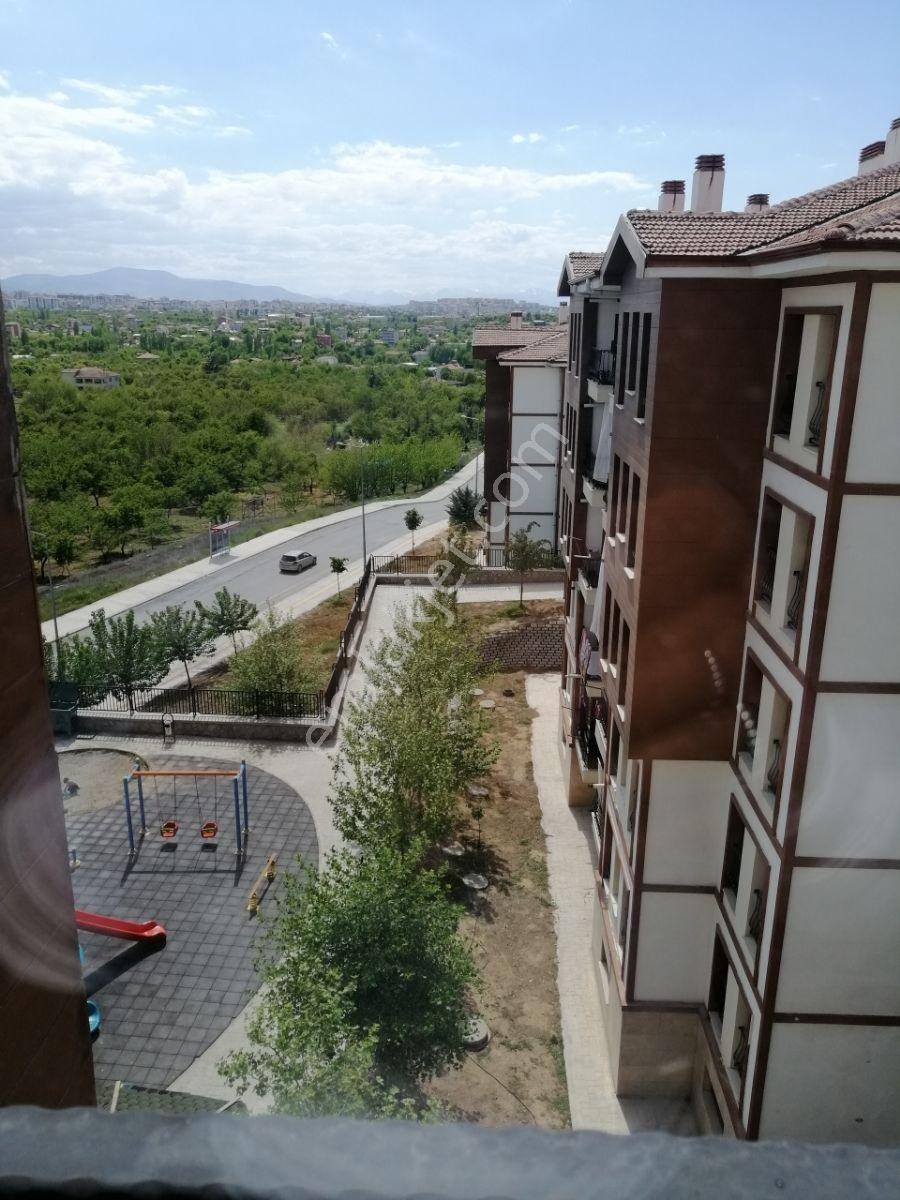 Gelinciktepede Kiralık Daire