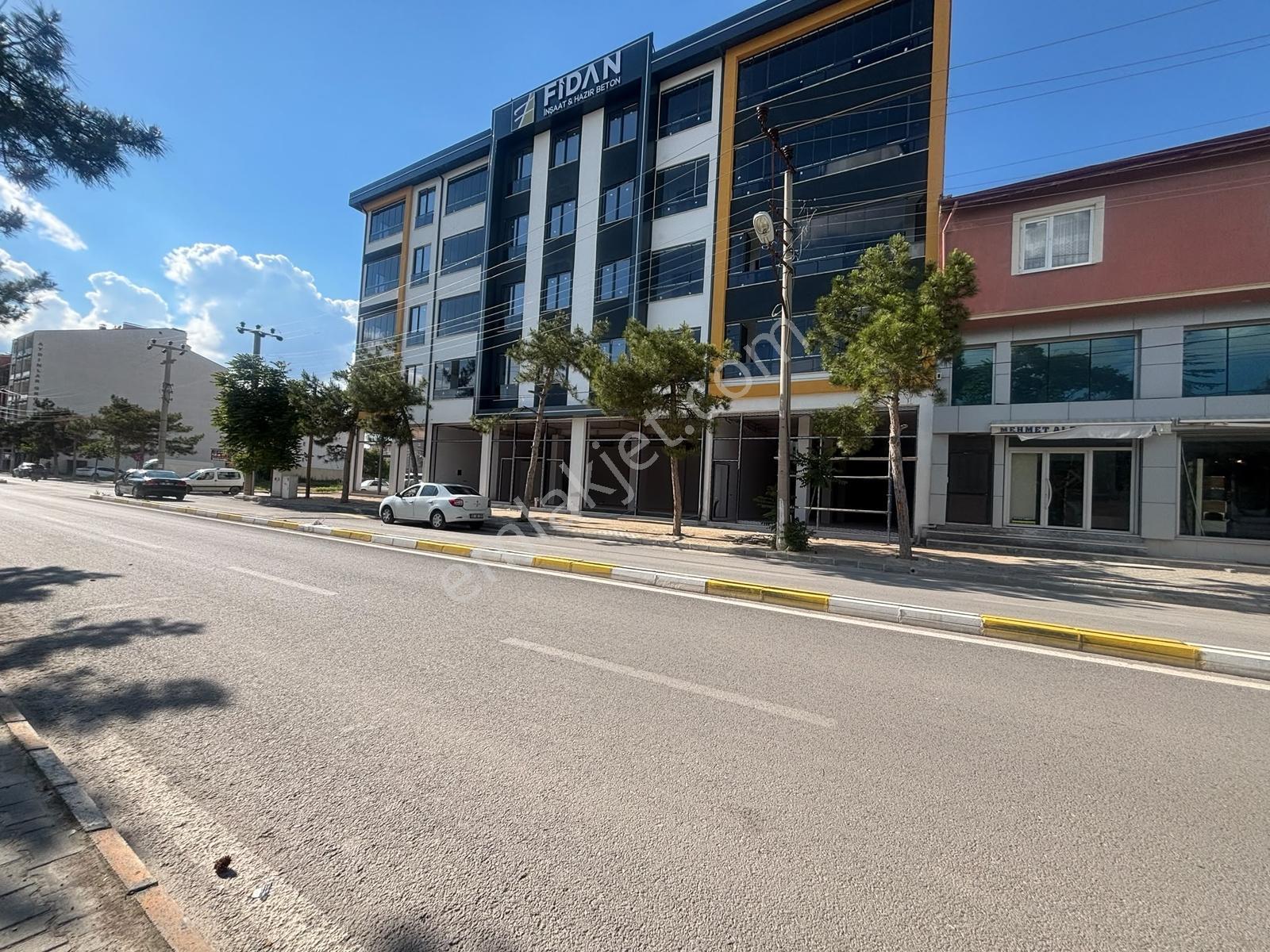 Yaman'dan Bolvadin Cadde Konutlarında Satılık 3+1 Sıfır Daireler - Görsel 27