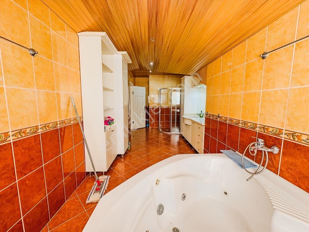 Mahmutlar Mah. Denize Sıfır Deniz Manzaralı 3+1 300m2 Daire!! - Görsel 19