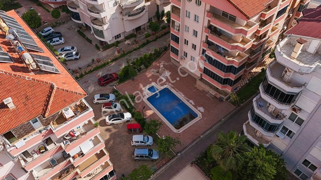 Mahmutlar Mah. Denize Sıfır Deniz Manzaralı 3+1 300m2 Daire!! - Görsel 7