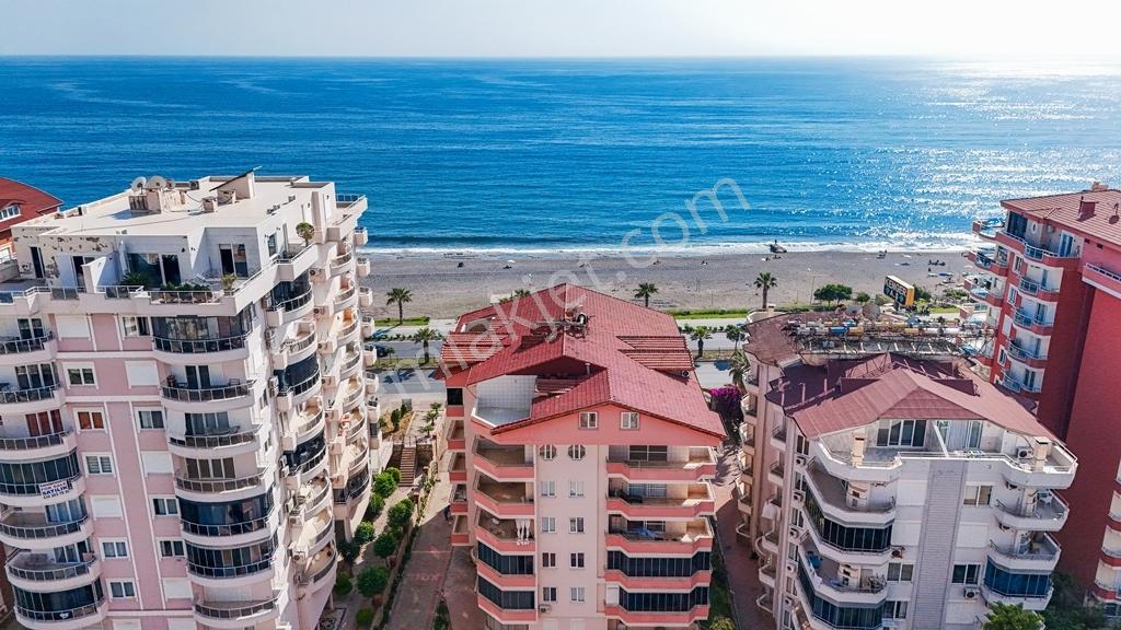 Mahmutlar Mah. Denize Sıfır Deniz Manzaralı 3+1 300m2 Daire!! - Görsel 32