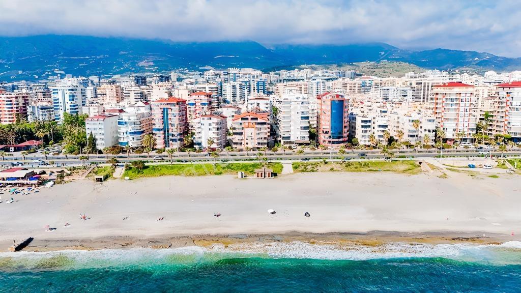 Mahmutlar Mah. Denize Sıfır Deniz Manzaralı 3+1 300m2 Daire!! - Görsel 9