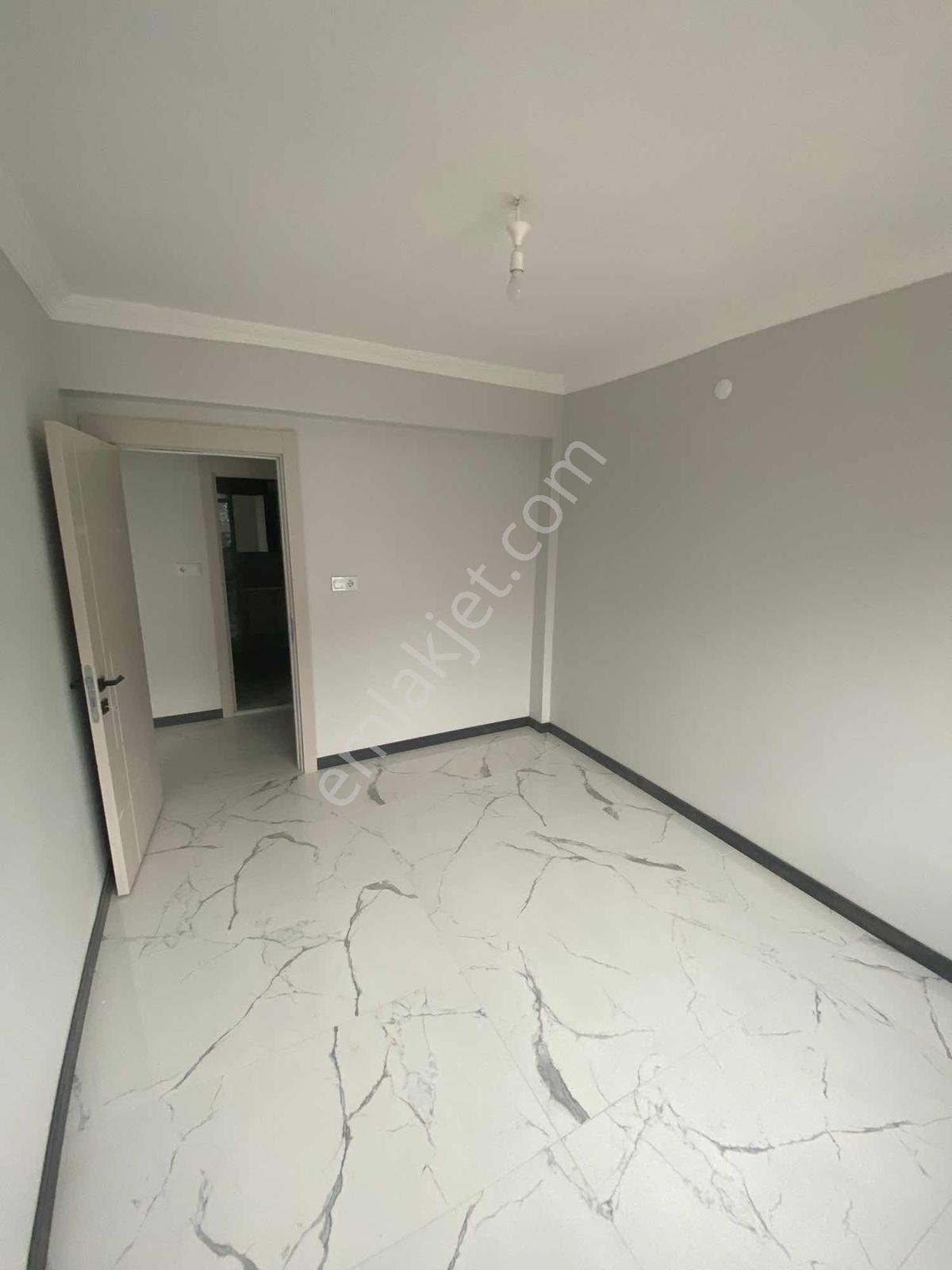 Gazi Mahallesin De Satılık 3+1 Daire - Görsel 17