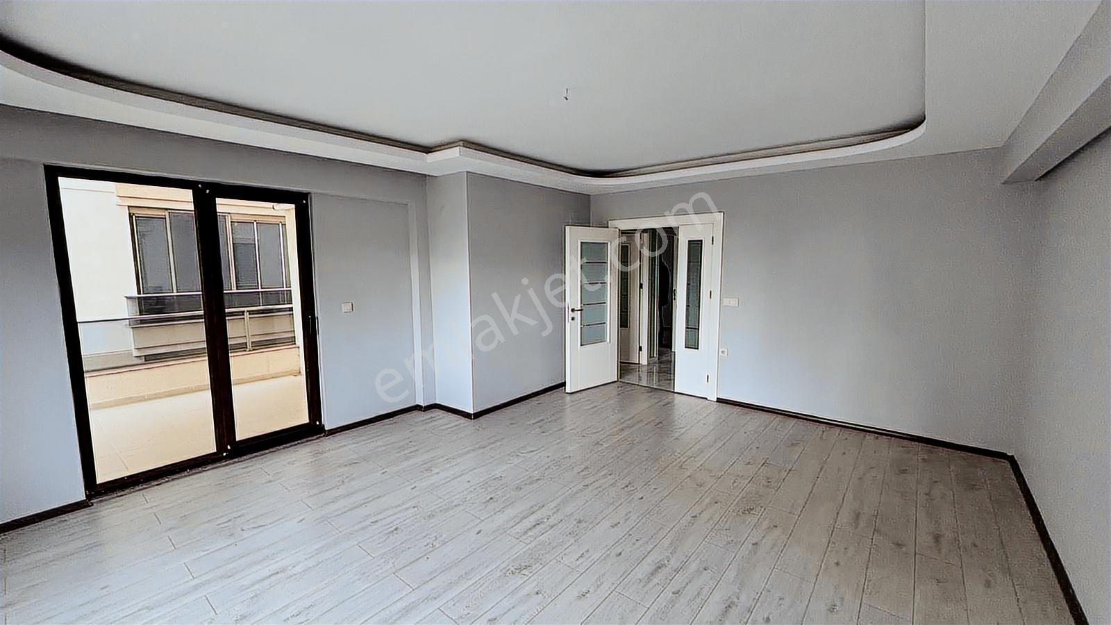 23 Nisan Mahallesi Anılpark Sitesinde Arakat 3+1 Daire - Görsel 12
