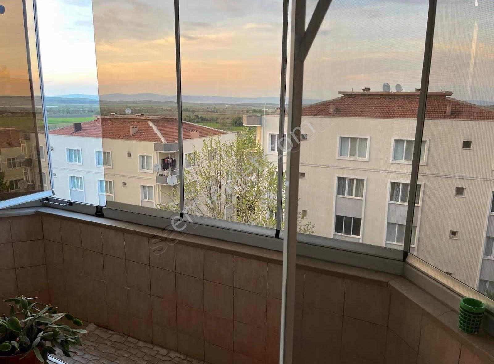 3+1 3. Kat Masrafsız 145 M2 Daire - Görsel 15