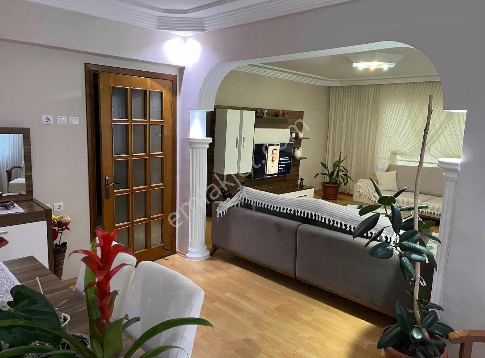 3+1 3. Kat Masrafsız 145 M2 Daire - Görsel 17