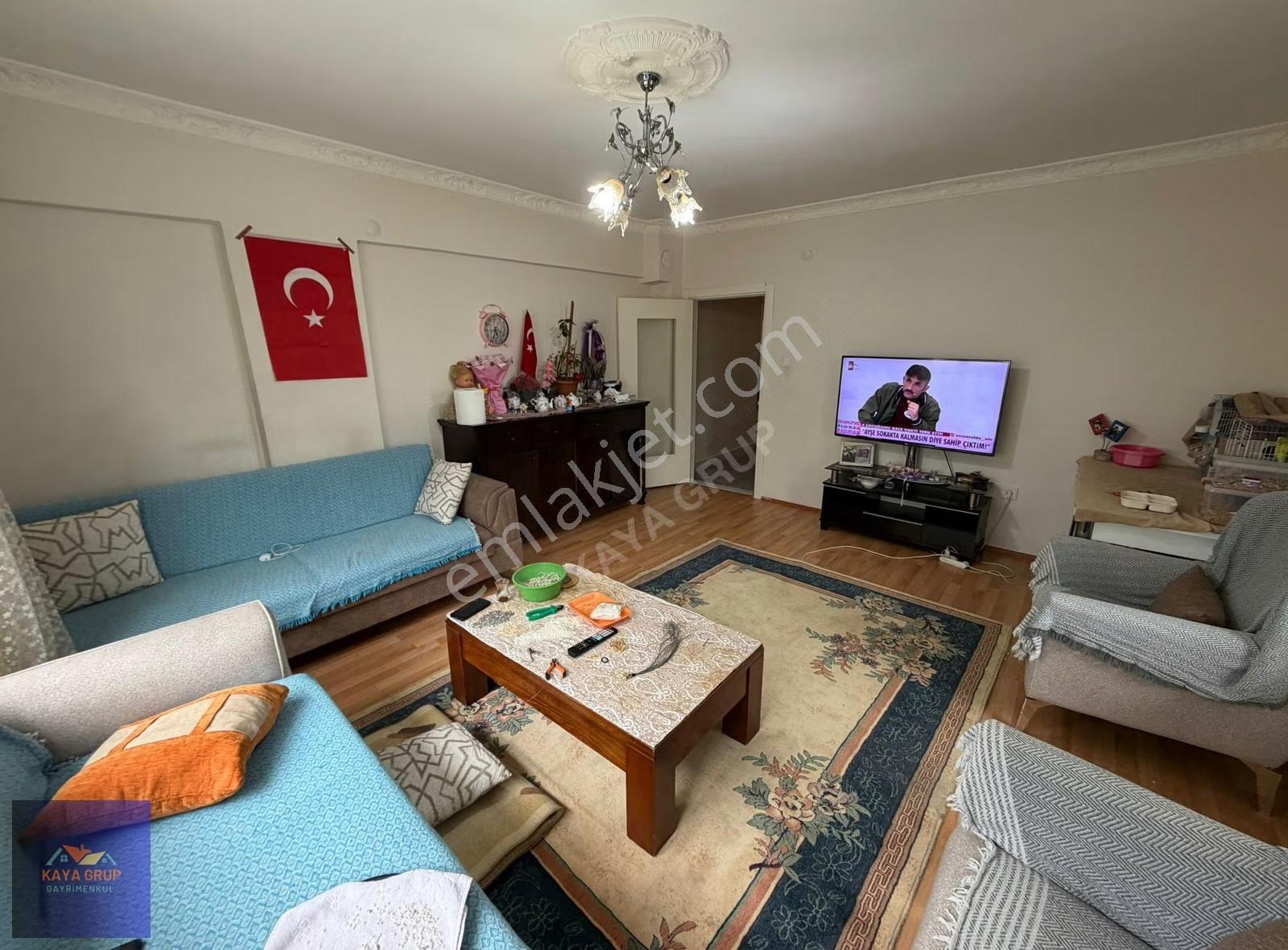 Kaya'dan Cadde Dibi 1.kat Çift Balkon Acil Satılık 3+1 Daire !! - Görsel 17