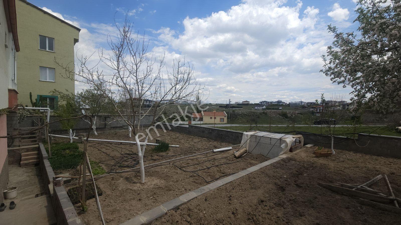 Rıba Dan Genıs Bahcelı Müstakil Ev - Görsel 19