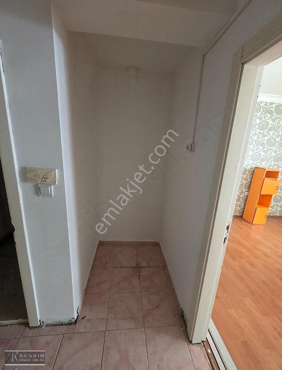 Kanuni Mah Cadde Yakını Kat Konumunda Y.giriş 2+1 Masrafsız - Görsel 26