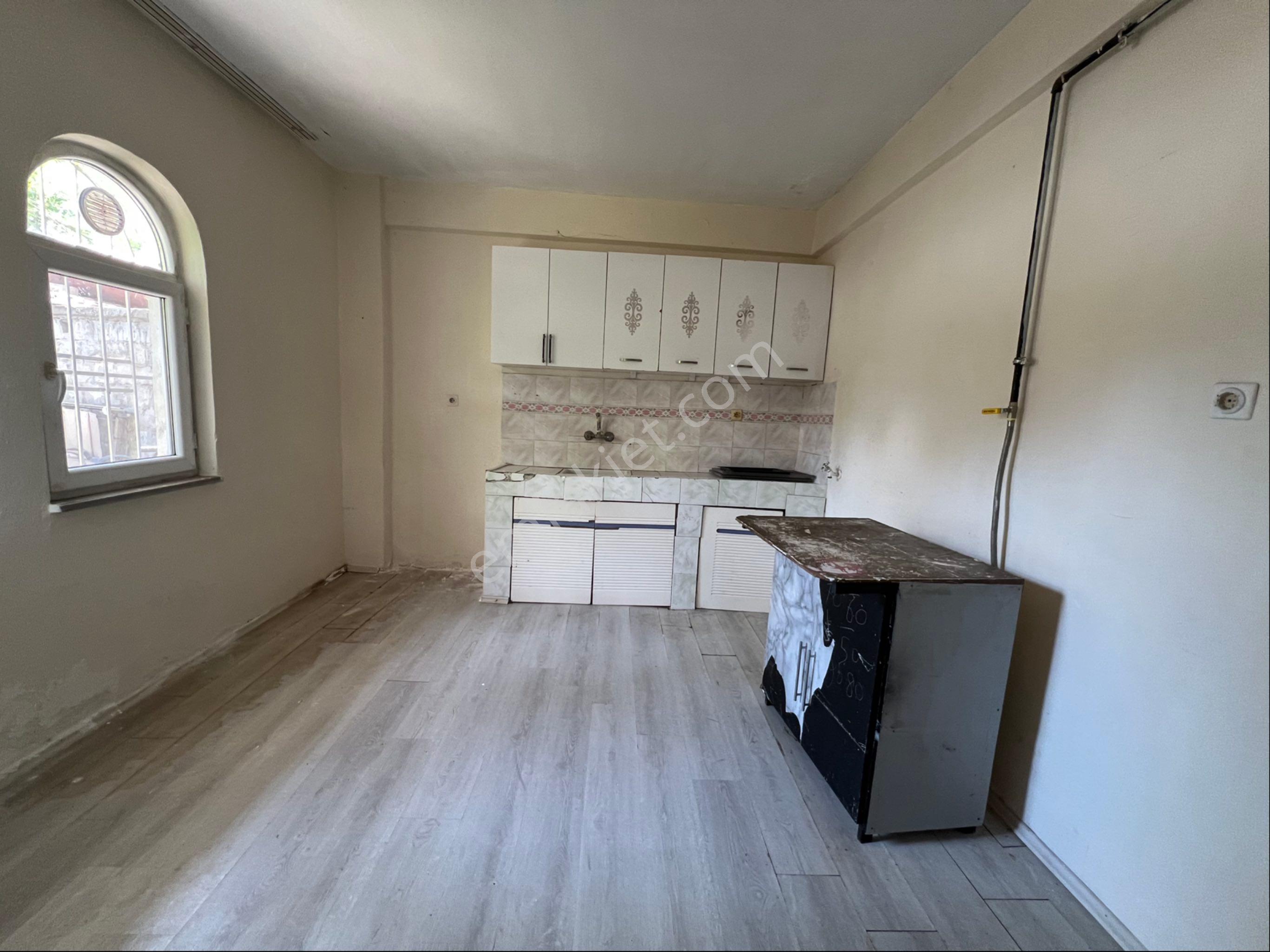 Roma’ Dan Fatih Mh Kiralık Daire - Görsel 11