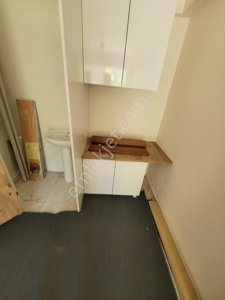 Kuşadası Marina Mevki Kiralık Depo - Görsel 8