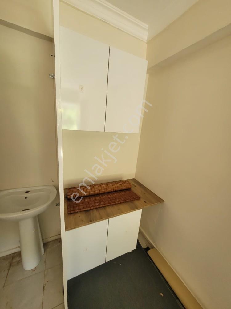 Kuşadası Marina Mevki Kiralık Depo - Görsel 3