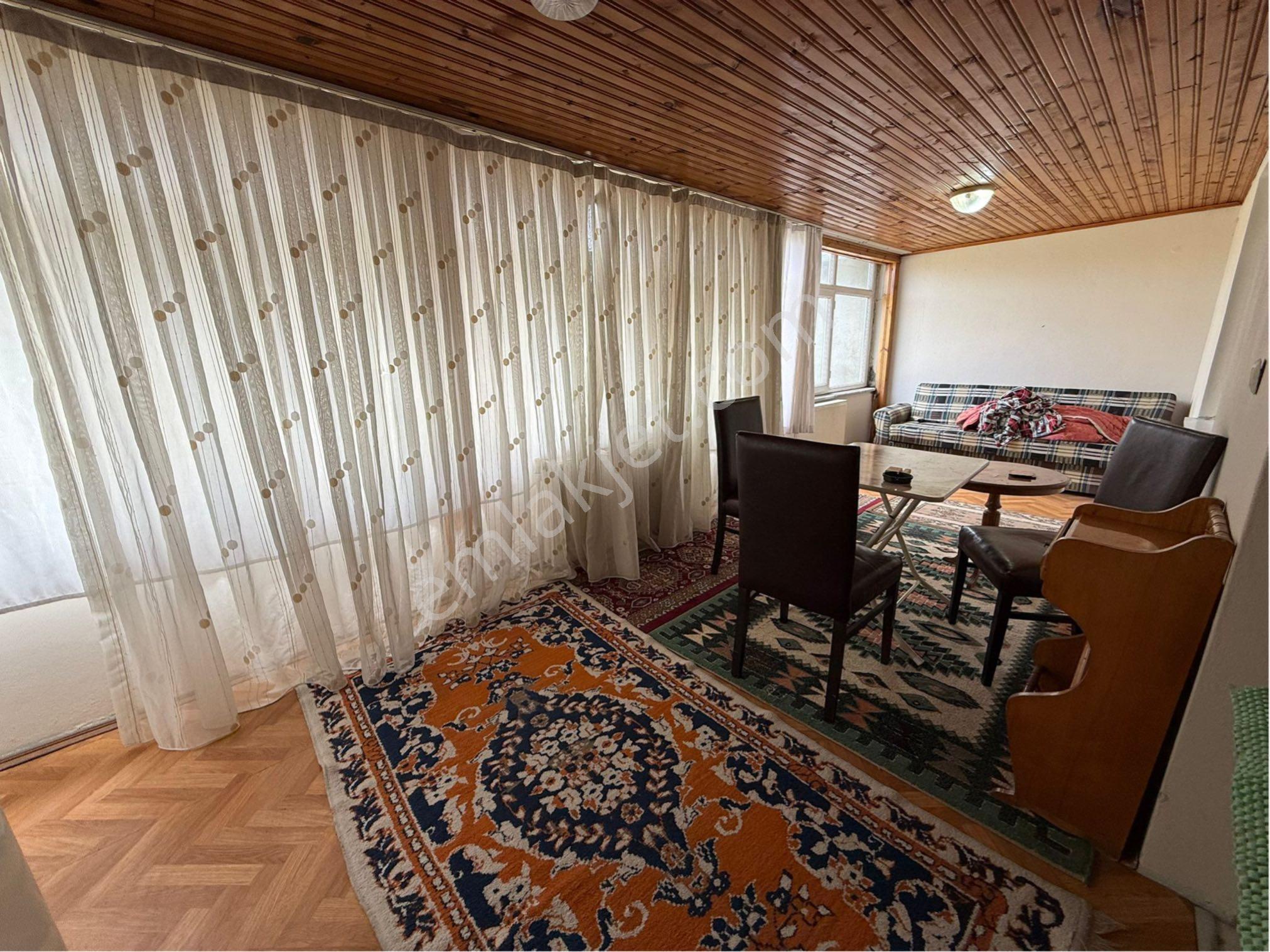 Uğurmumcu Mah 2+1 100 M2 Eşyalı Tramvaya 3 Dk Kiralık Çatı Katı Daire - Görsel 21