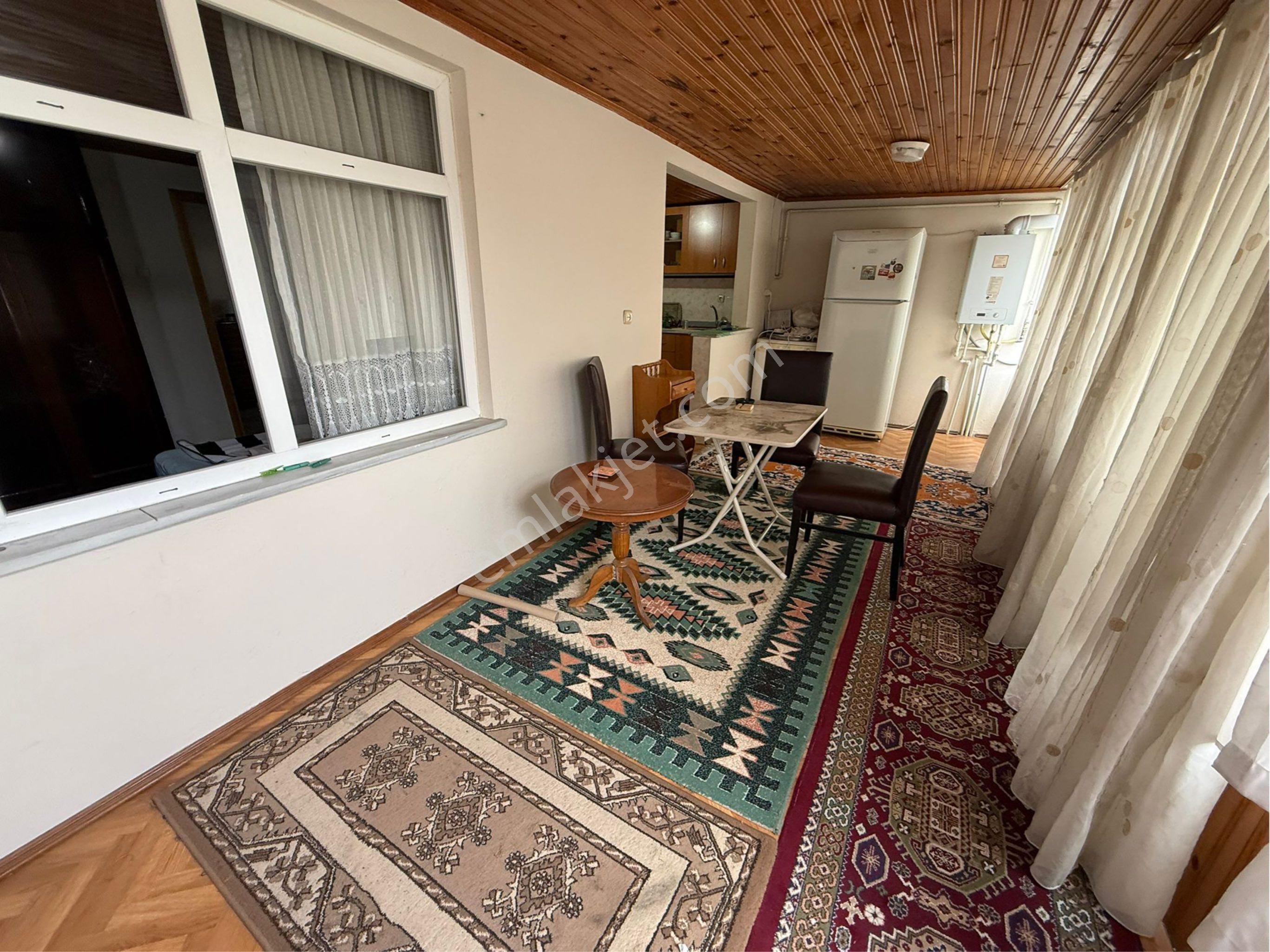Uğurmumcu Mah 2+1 100 M2 Eşyalı Tramvaya 3 Dk Kiralık Çatı Katı Daire - Görsel 26