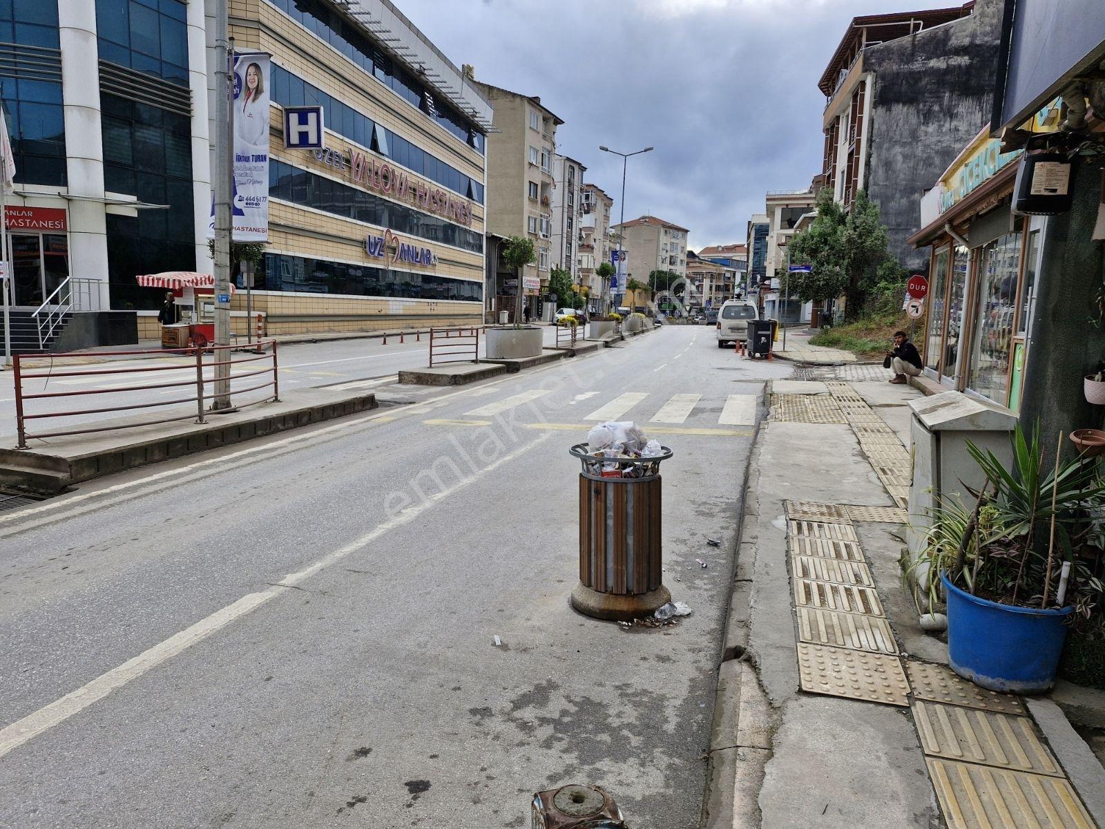 Yalova Uzmanlar Karşısı Satılık Komple Bina 1 Dükkan . 2 Daire - Görsel 6
