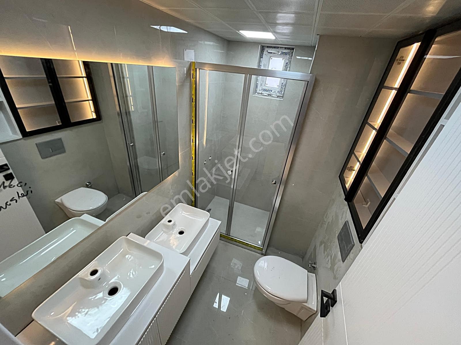 Yenikent Emlak'tan Piyasayı Sallayan Gösterişli Lüx 4+1 Daire - Görsel 23