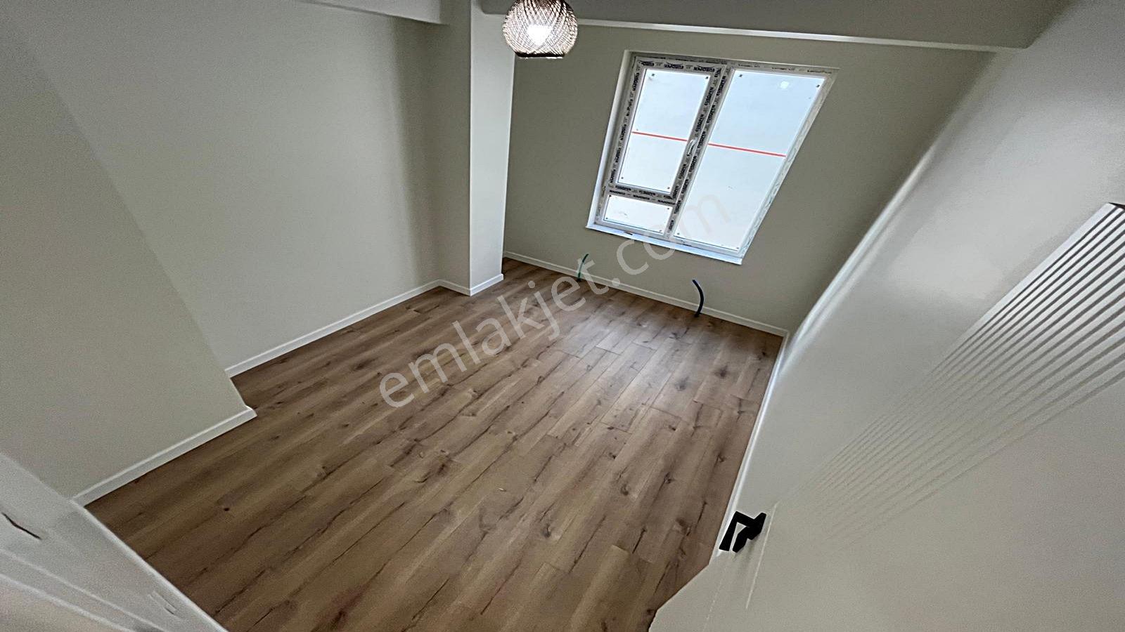 Yenikent Emlak'tan Piyasayı Sallayan Gösterişli Lüx 4+1 Daire - Görsel 22