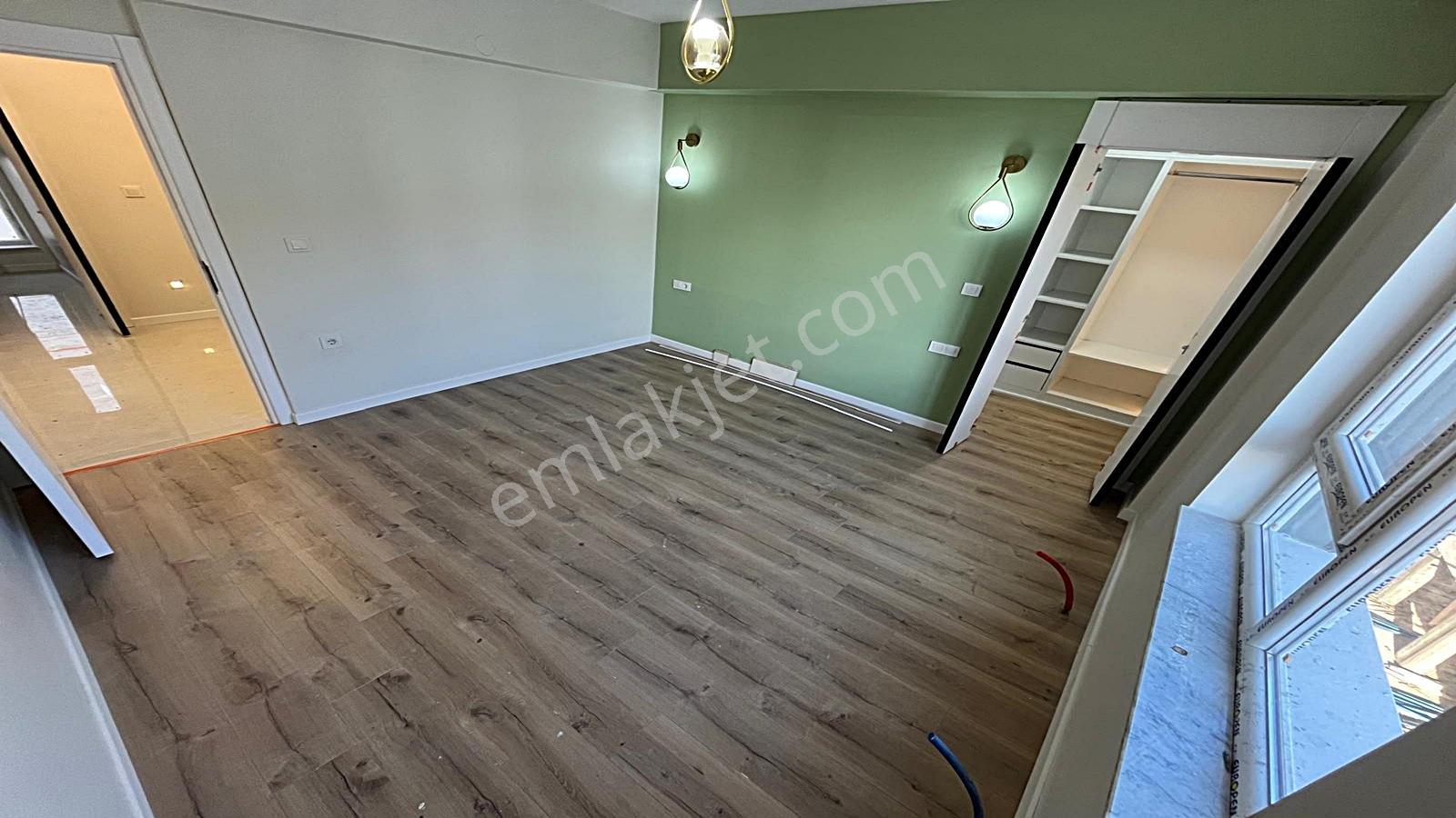 Yenikent Emlak'tan Piyasayı Sallayan Gösterişli Lüx 4+1 Daire - Görsel 12
