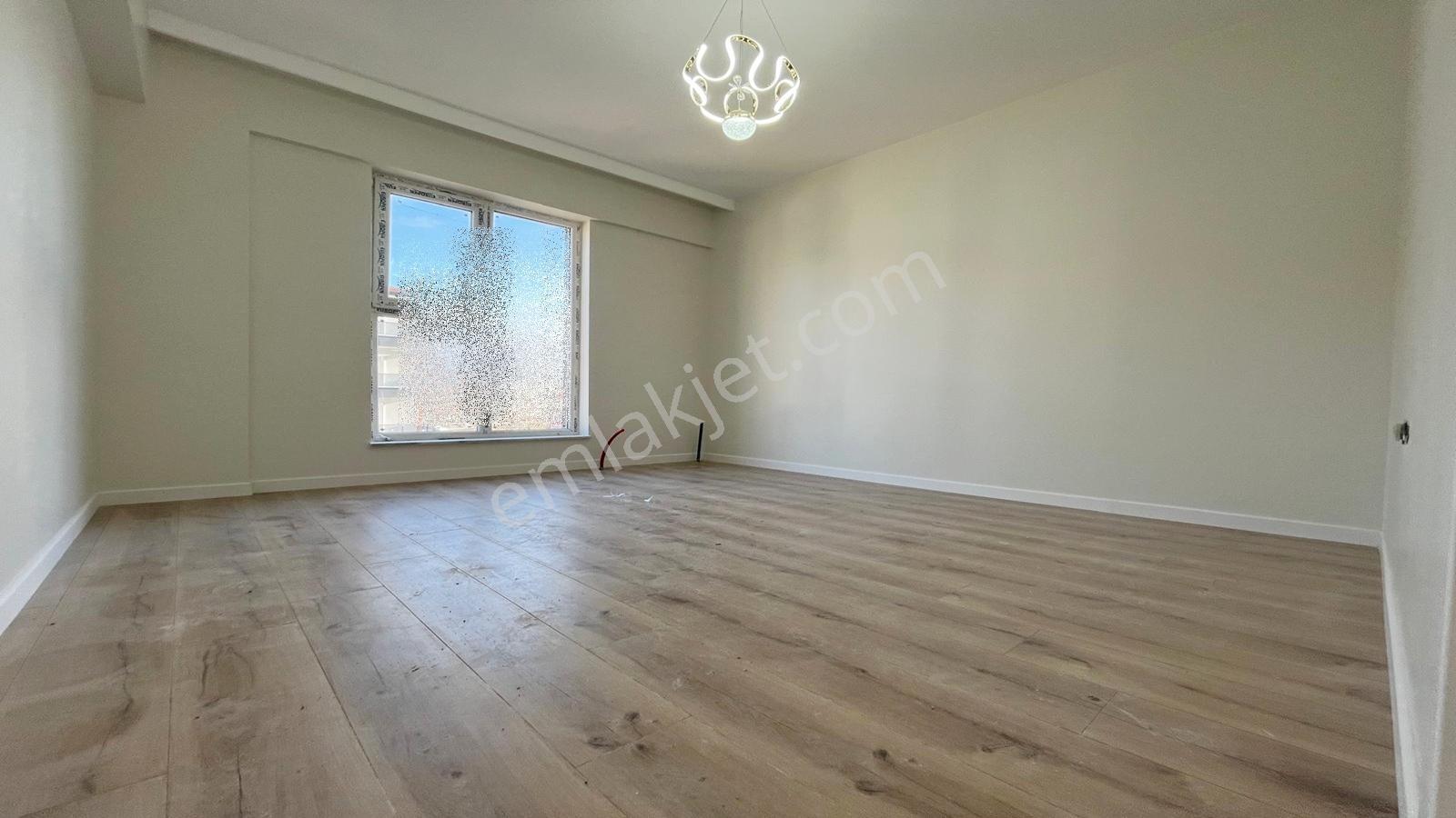 Yenikent Emlak'tan Piyasayı Sallayan Gösterişli Lüx 4+1 Daire - Görsel 17