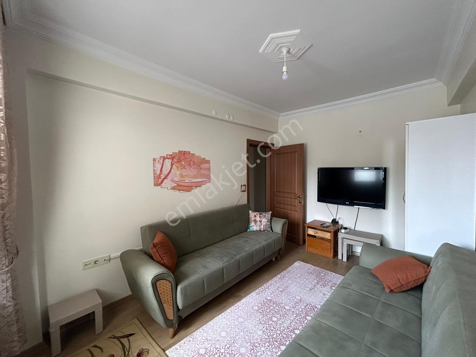 Bademlik Mah. İl Sağlık Müd. Yanı 2+0 Balkonlu Kiralık Daire - Görsel 2
