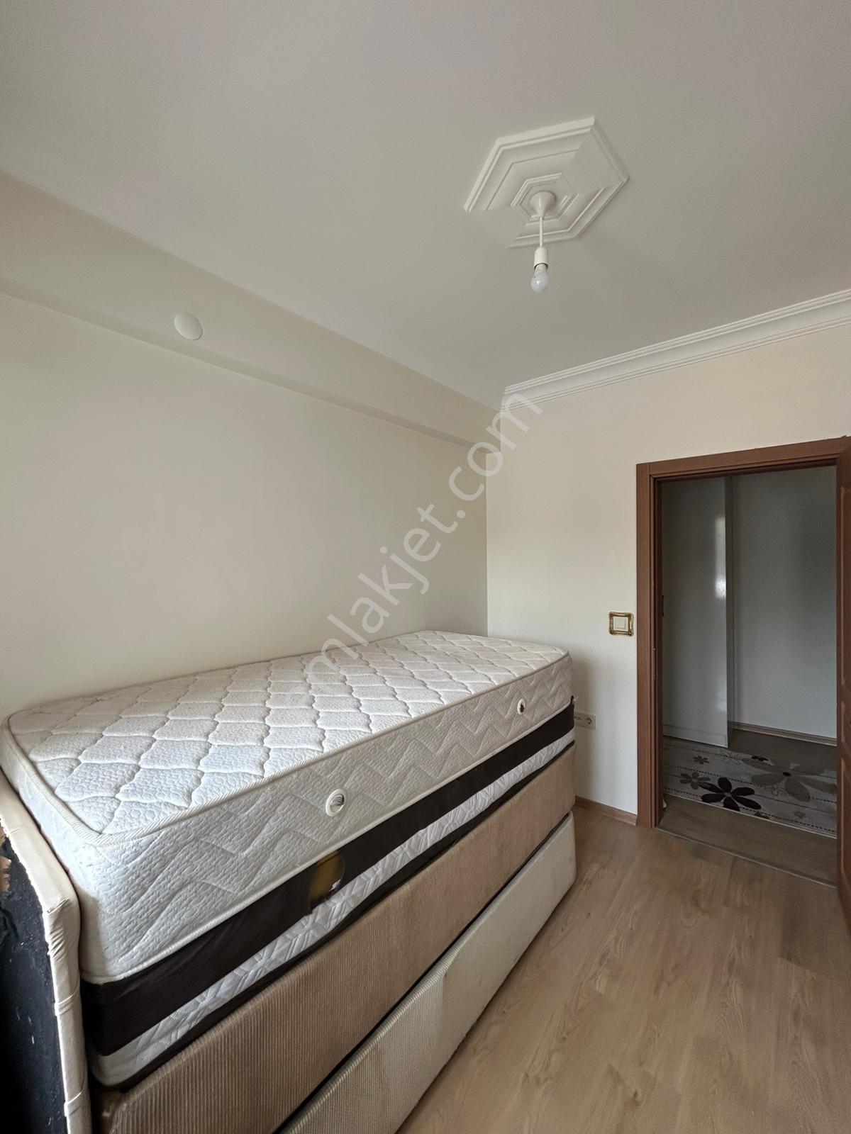 Bademlik Mah. İl Sağlık Müd. Yanı 2+0 Balkonlu Kiralık Daire - Görsel 7